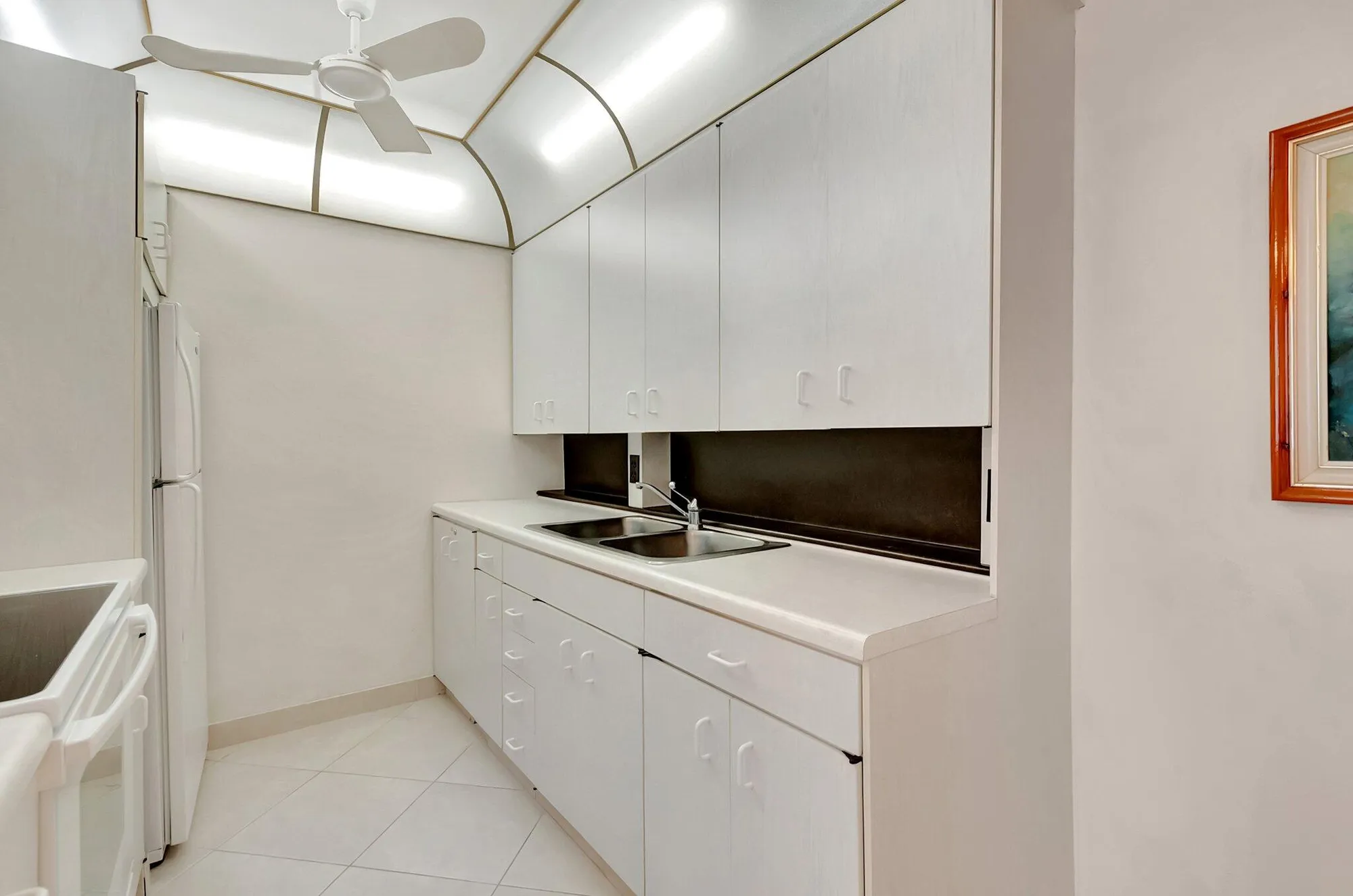 Property Slideshow image 9 of 75 | 2043 cambridge c, Deerfield Beach, FL, 33442