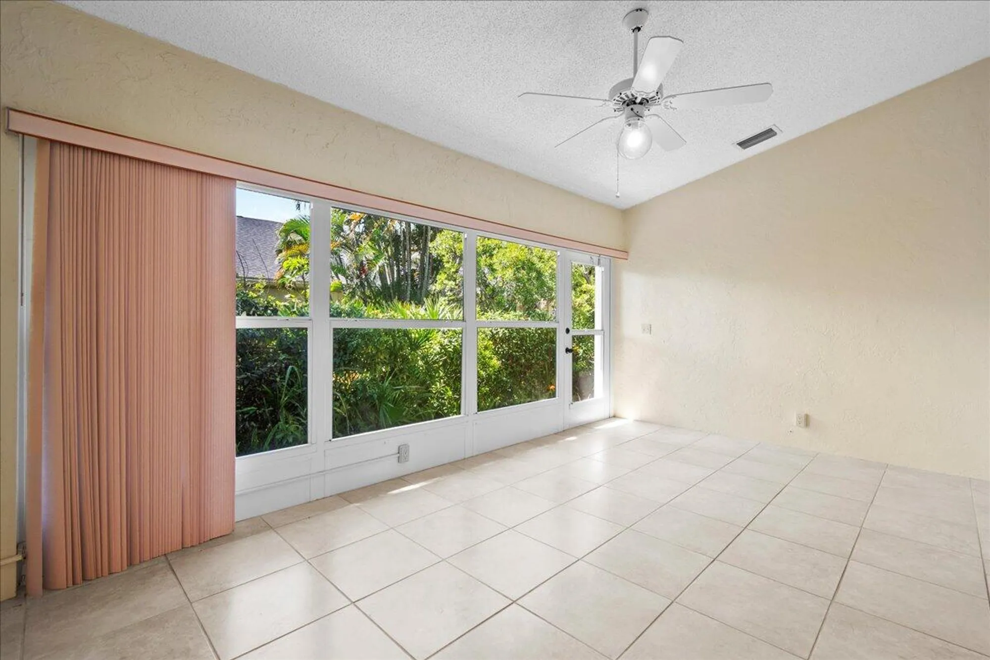 Property Slideshow image 19 of 41 | 10862 se sea pines cir, Hobe Sound, FL, 33455