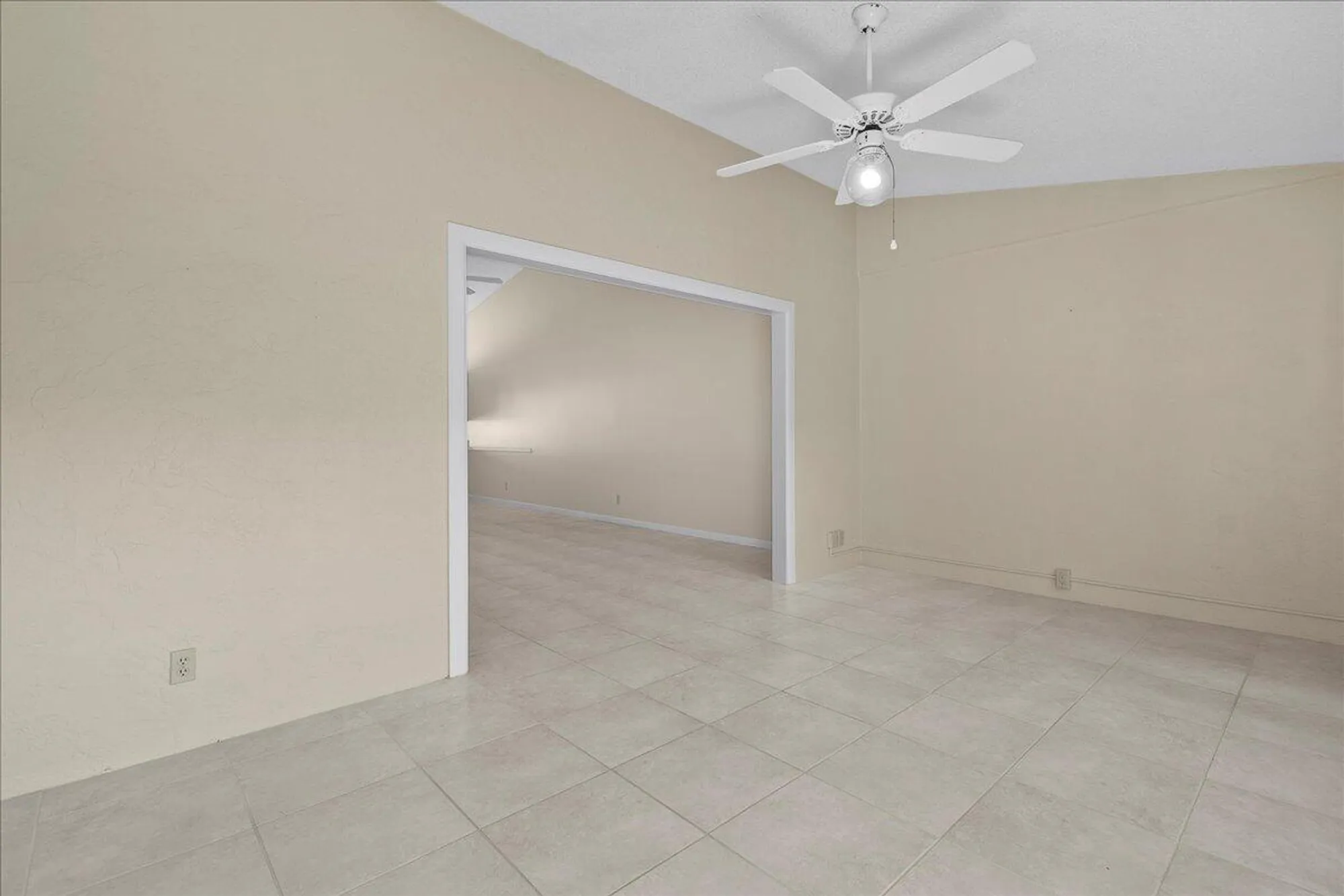 Property Slideshow image 20 of 41 | 10862 se sea pines cir, Hobe Sound, FL, 33455