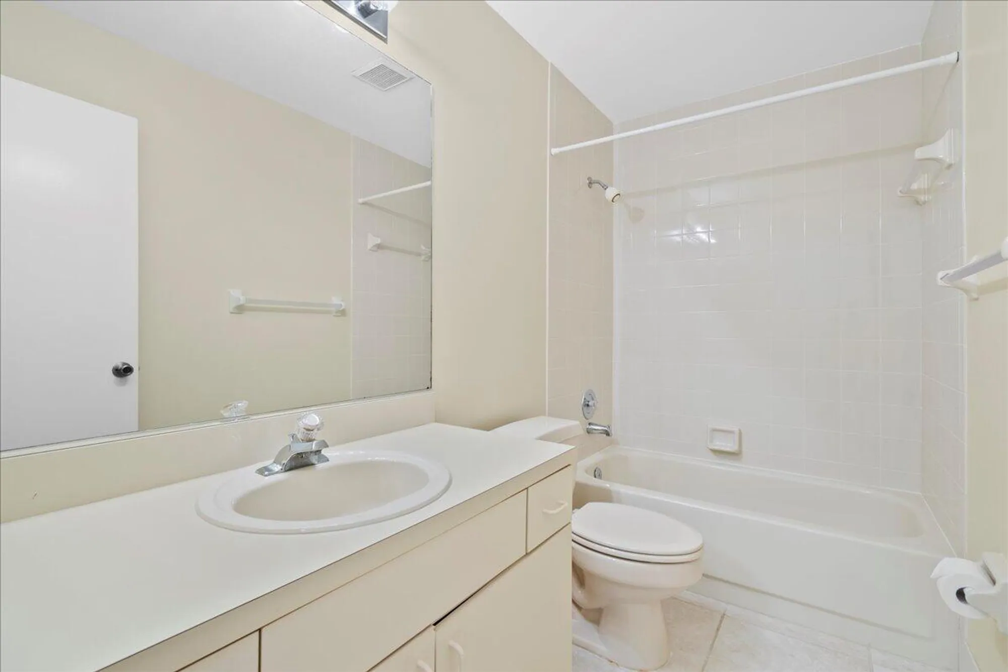 Property Slideshow image 29 of 41 | 10862 se sea pines cir, Hobe Sound, FL, 33455