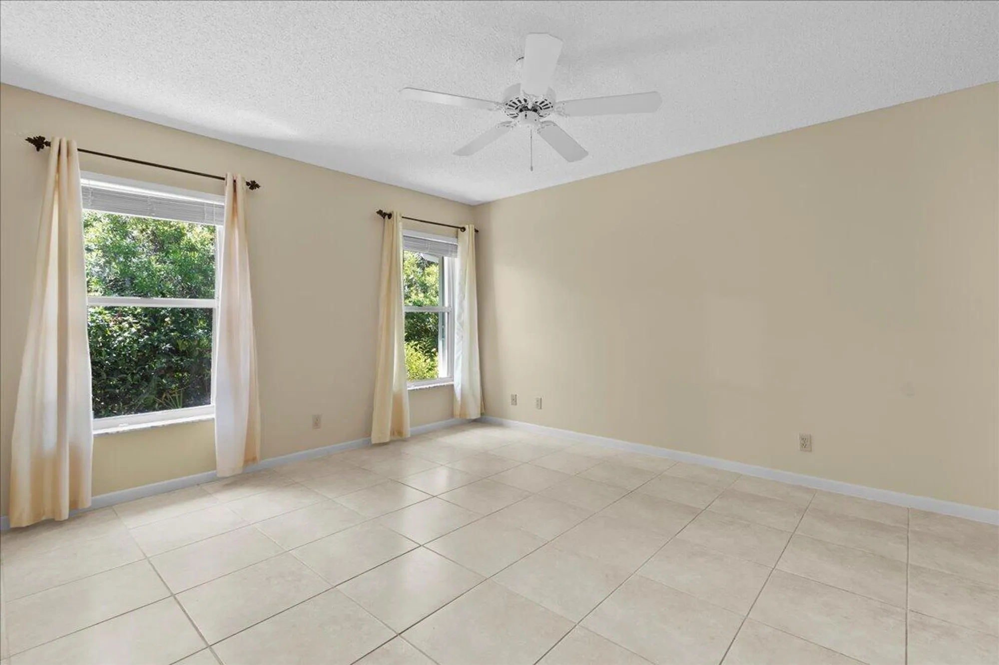 Property Slideshow image 21 of 41 | 10862 se sea pines cir, Hobe Sound, FL, 33455