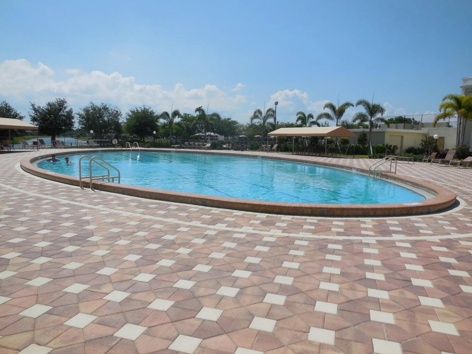 Property Slideshow image 26 of 32 | 224 chatham k, West Palm Beach, FL, 33417