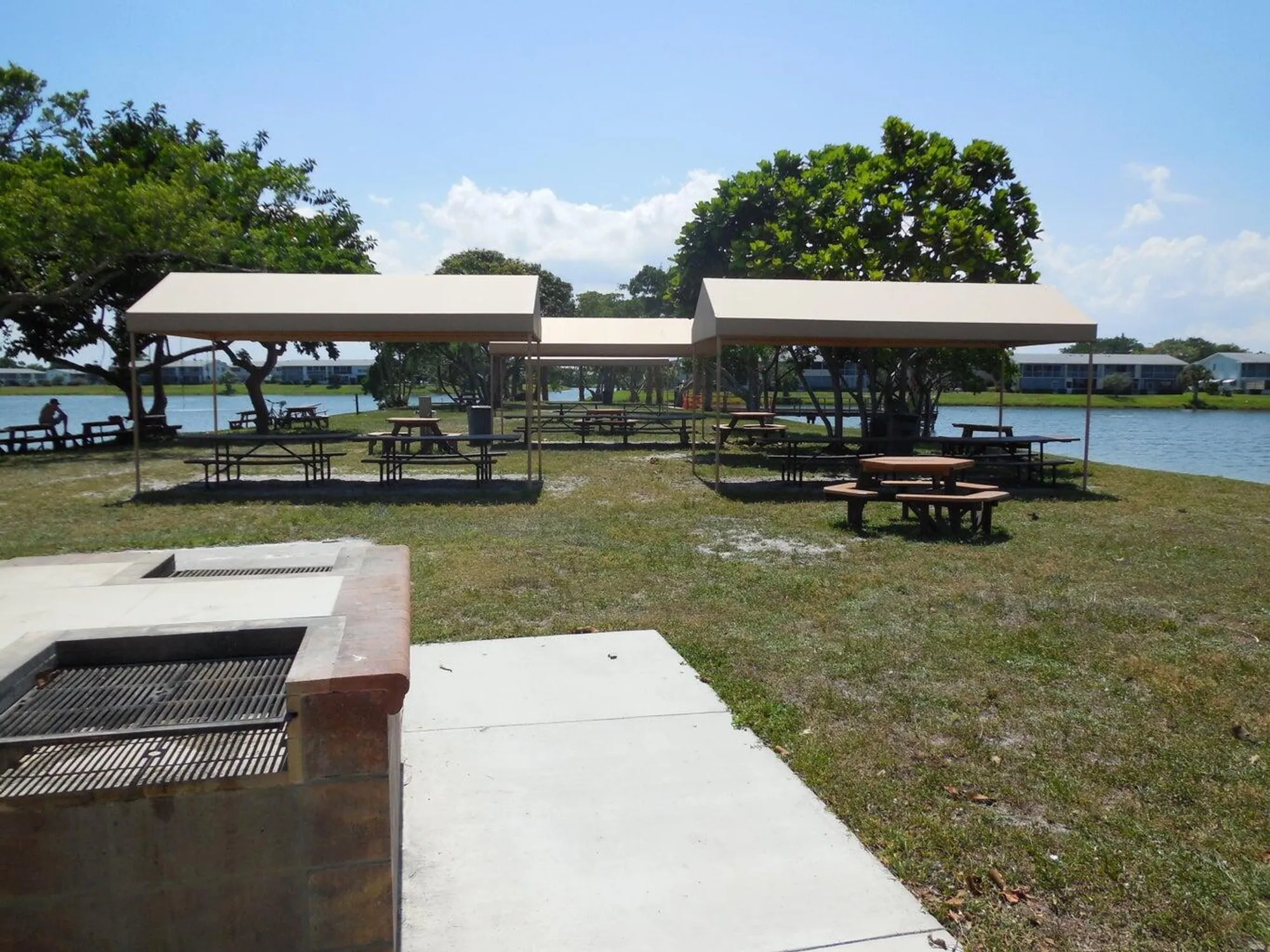 Property Slideshow image 30 of 32 | 224 chatham k, West Palm Beach, FL, 33417