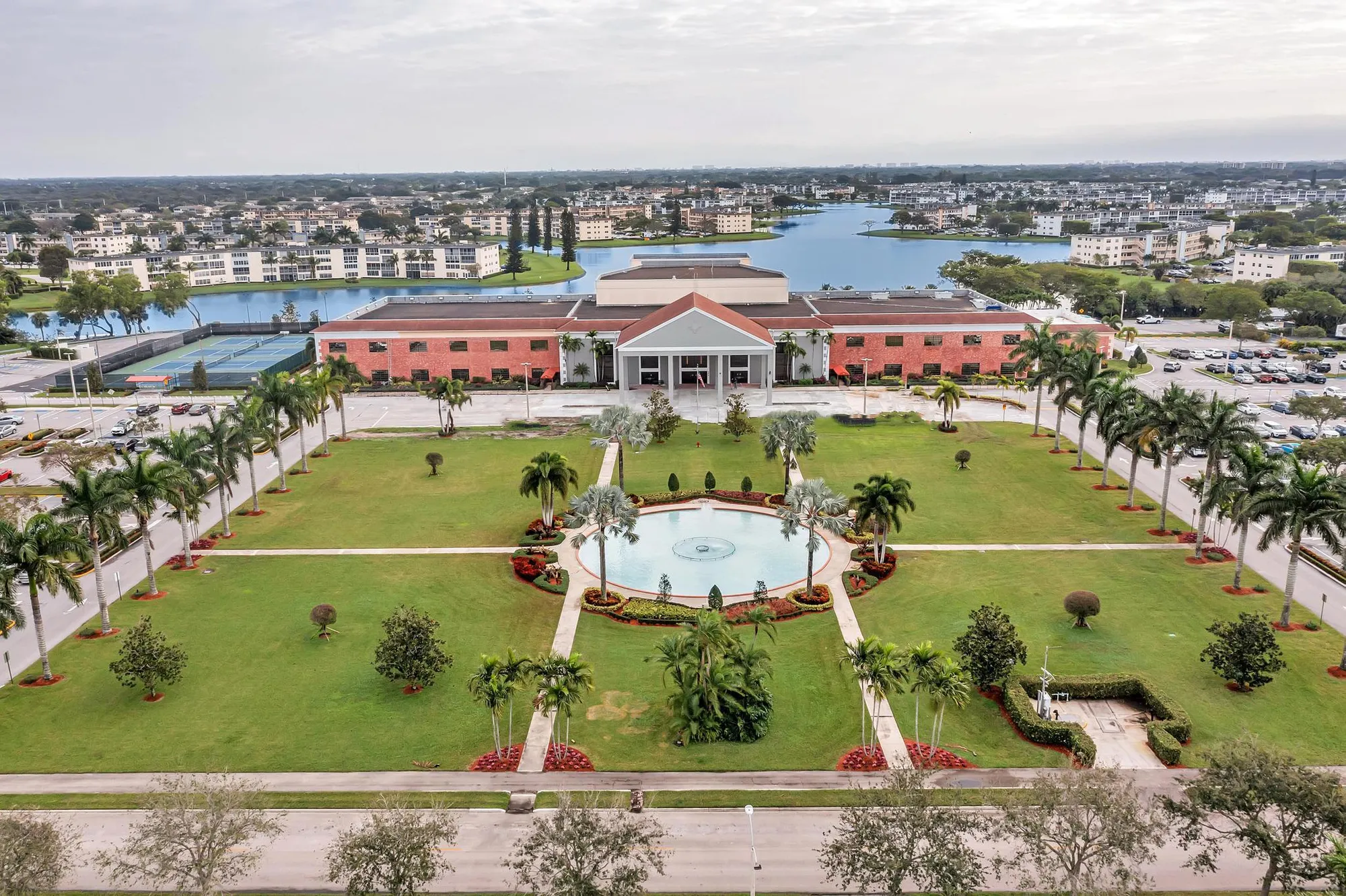 Property Slideshow image 34 of 60 | 576 fanshaw n # 576, Boca Raton, FL, 33434