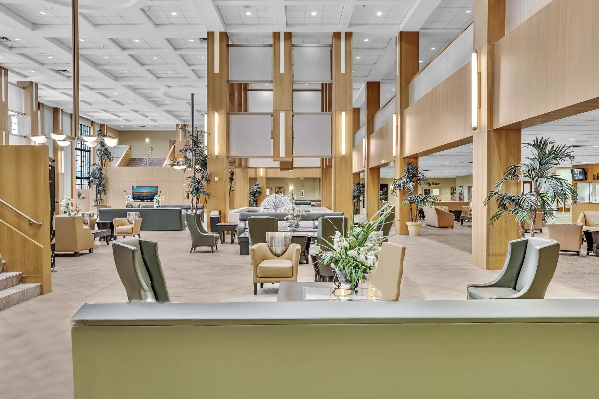 Property Slideshow image 49 of 60 | 576 fanshaw n # 576, Boca Raton, FL, 33434