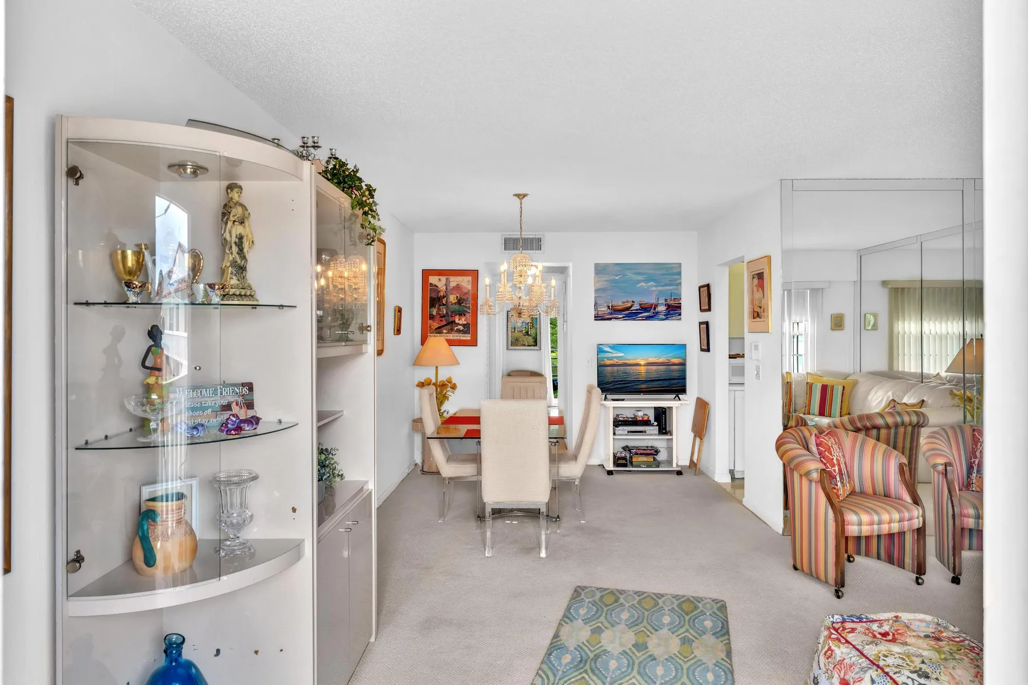 Property Slideshow image 2 of 60 | 576 fanshaw n # 576, Boca Raton, FL, 33434