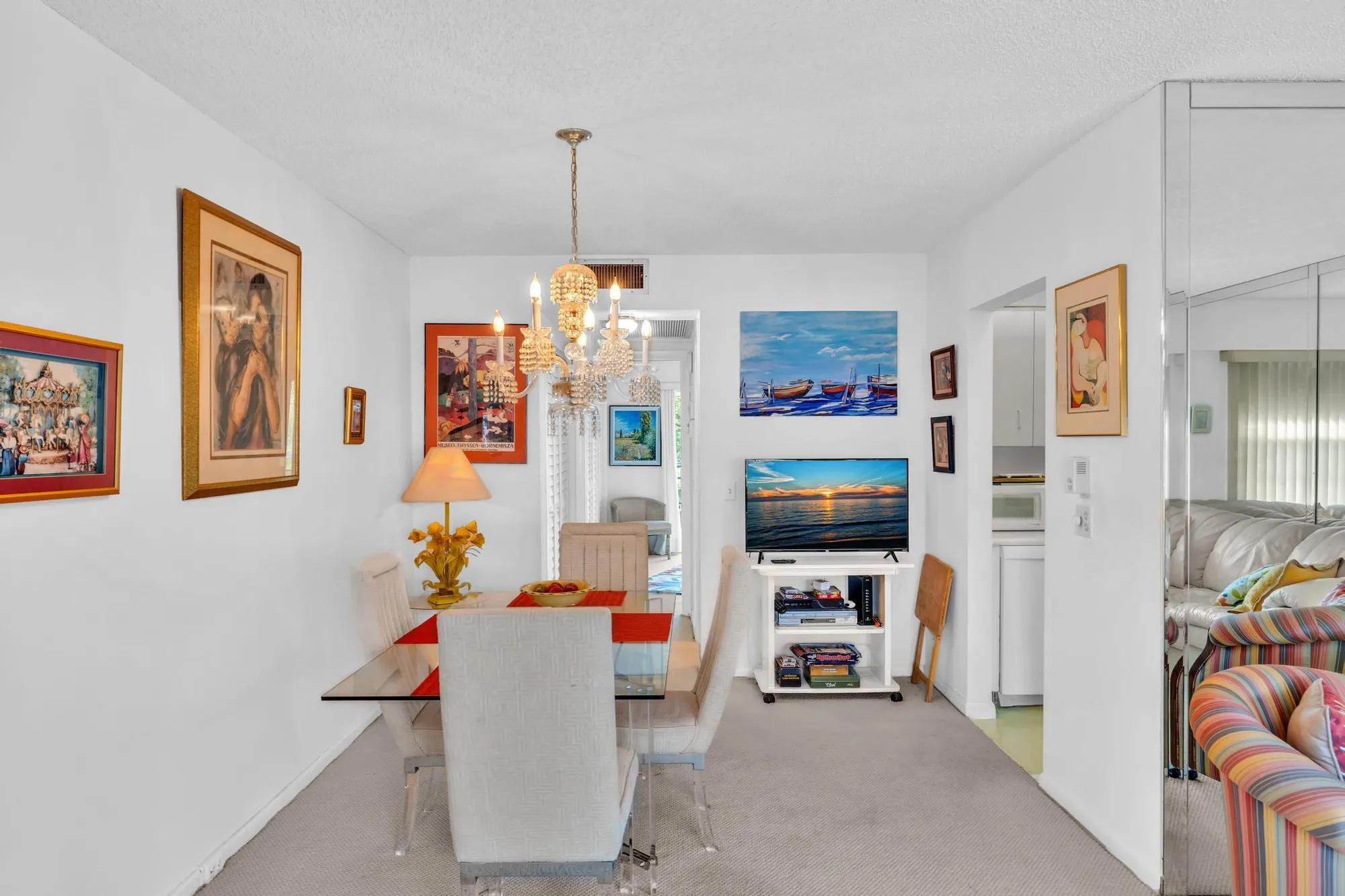 Property Slideshow image 4 of 60 | 576 fanshaw n # 576, Boca Raton, FL, 33434