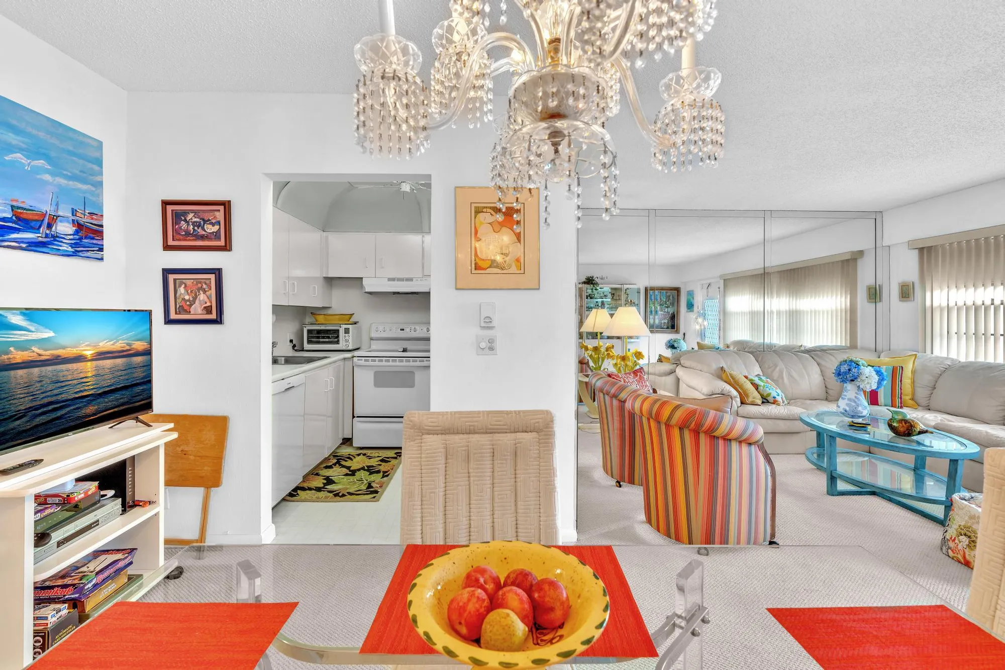 Property Slideshow image 10 of 60 | 576 fanshaw n # 576, Boca Raton, FL, 33434