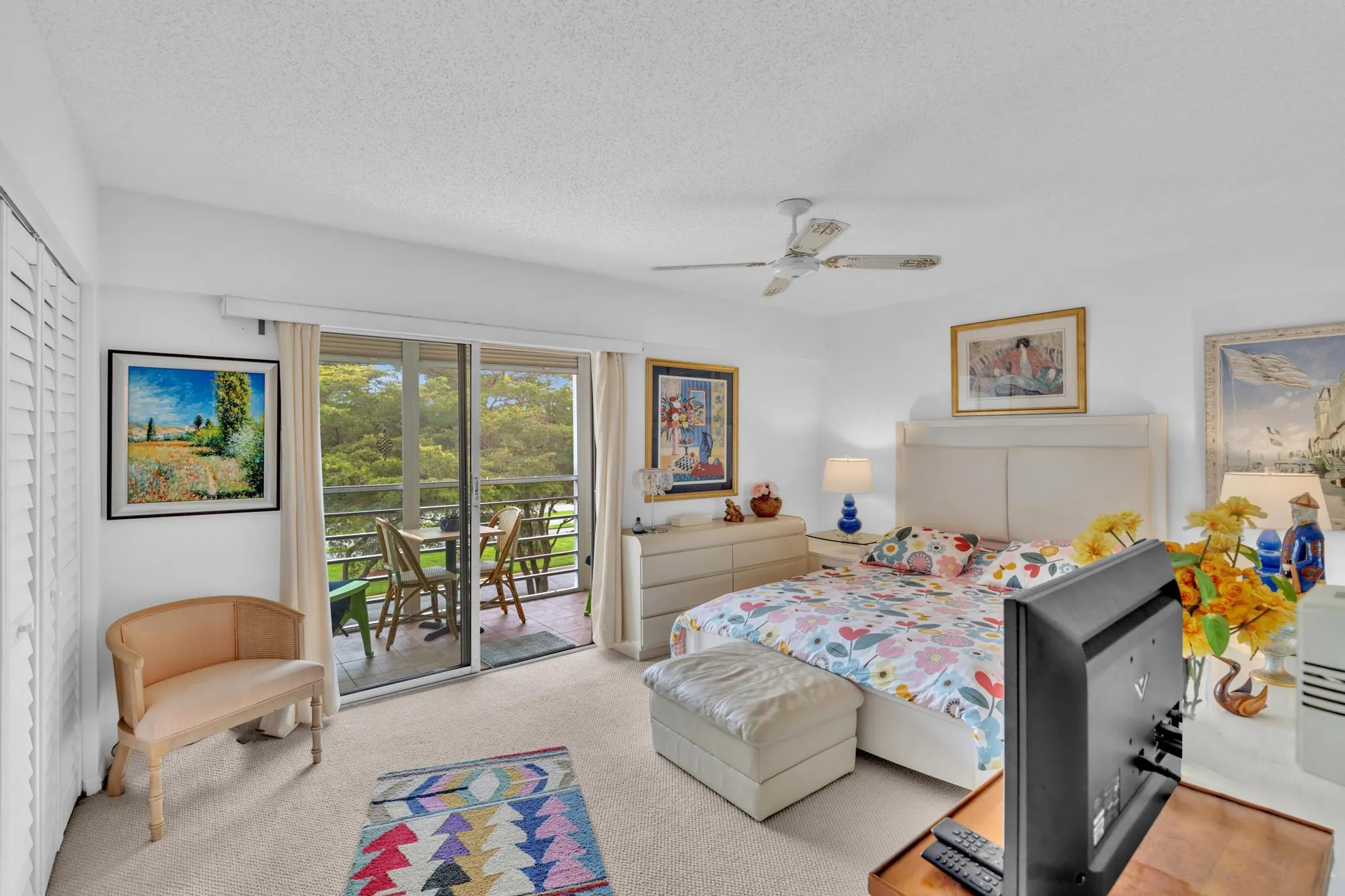 Property Slideshow image 21 of 60 | 576 fanshaw n # 576, Boca Raton, FL, 33434