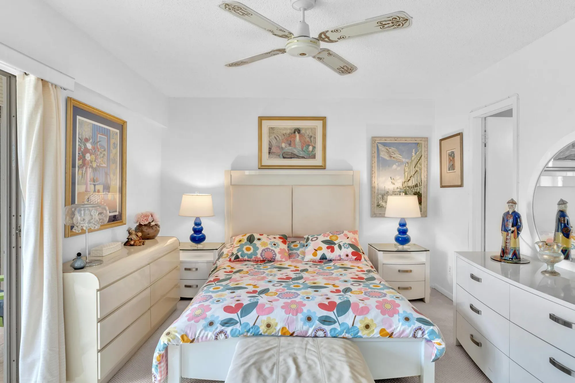 Property Slideshow image 19 of 60 | 576 fanshaw n # 576, Boca Raton, FL, 33434