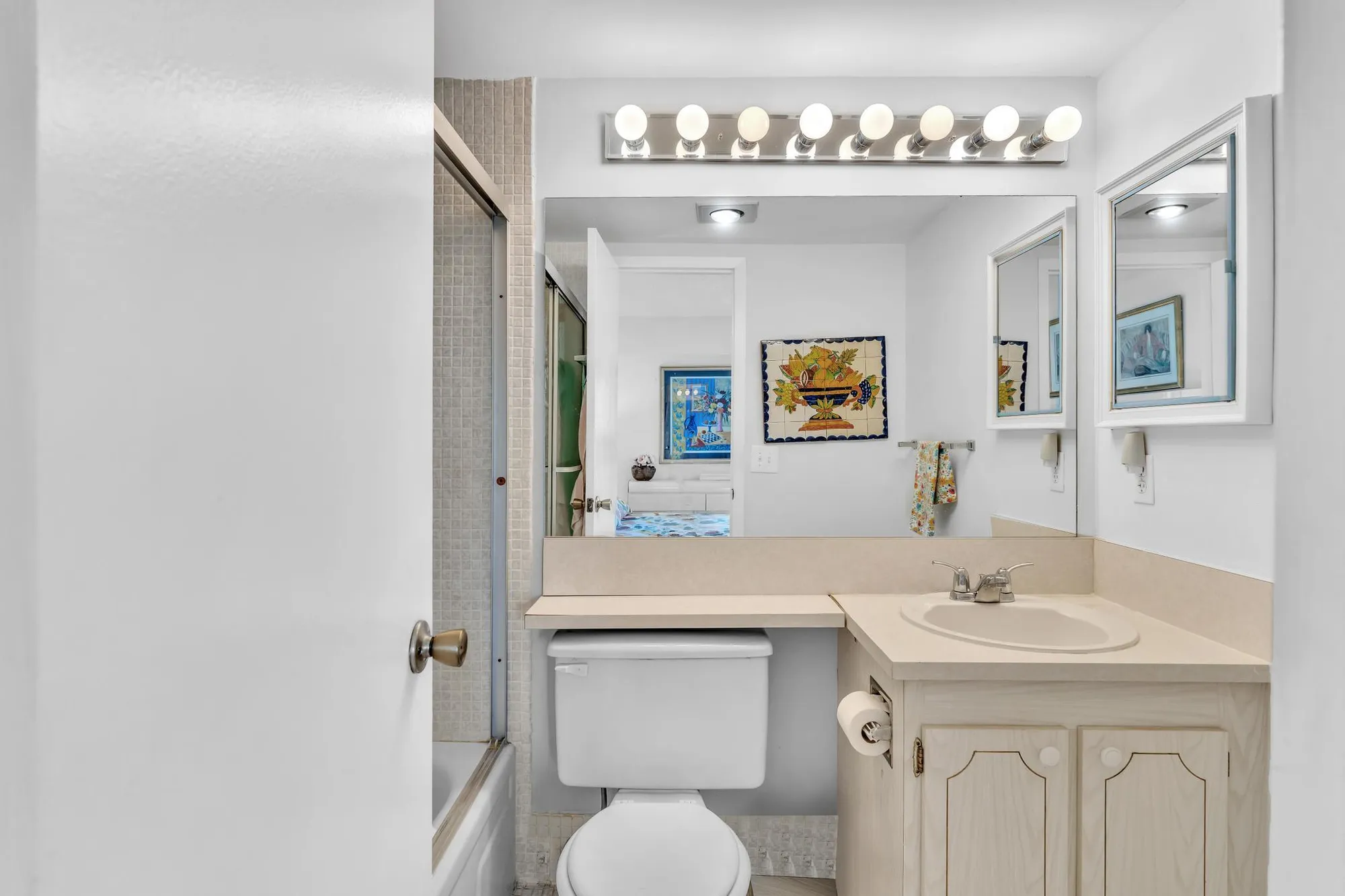 Property Slideshow image 25 of 60 | 576 fanshaw n # 576, Boca Raton, FL, 33434