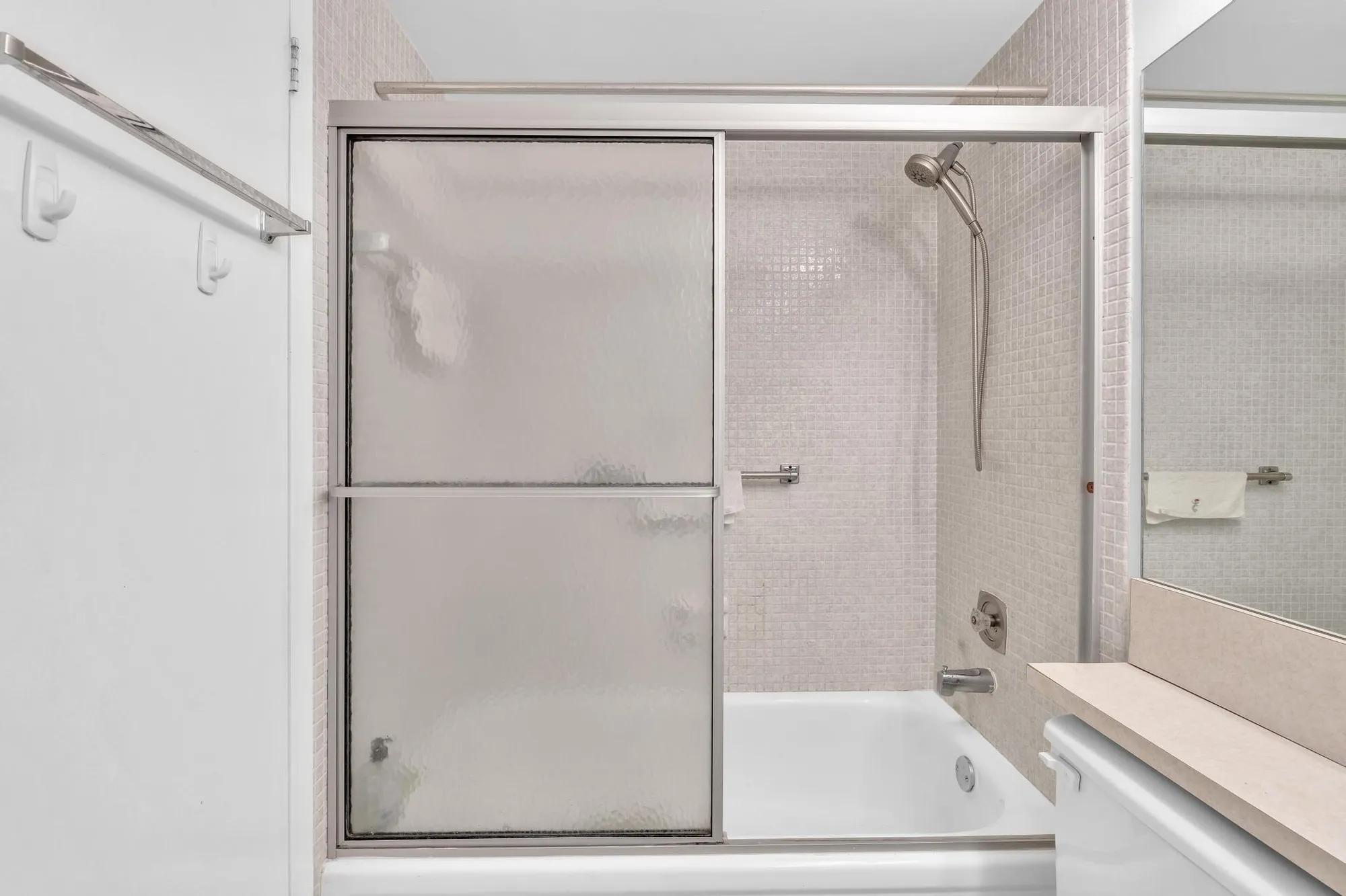 Property Slideshow image 26 of 60 | 576 fanshaw n # 576, Boca Raton, FL, 33434