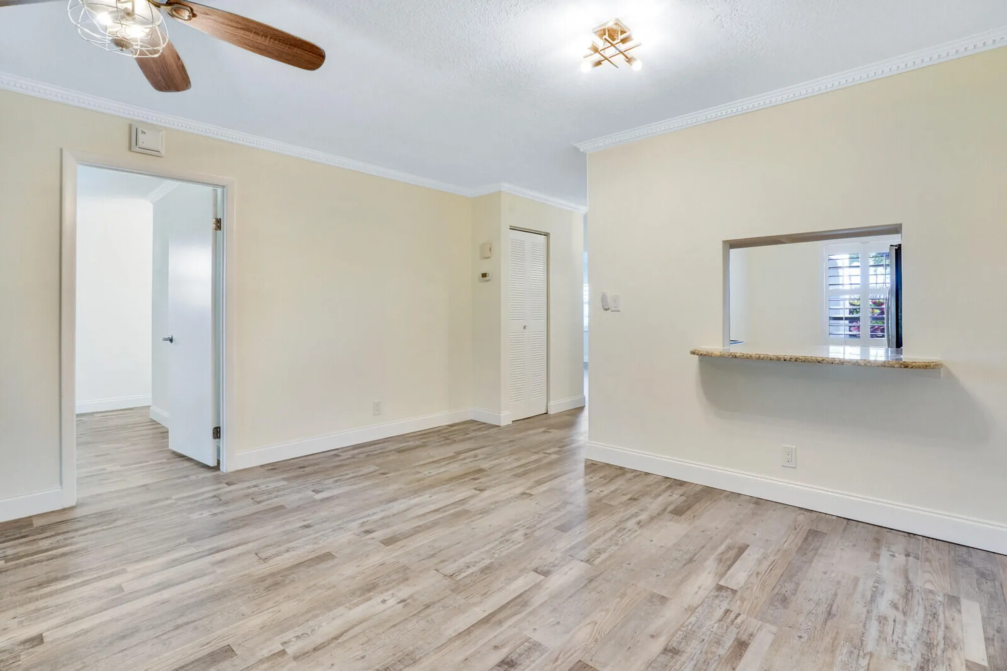 Property Slideshow image 9 of 45 | 122 lake rebecca dr, West Palm Beach, FL, 33411