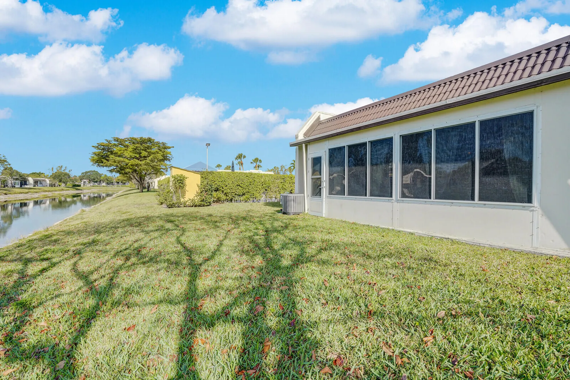 Property Slideshow image 35 of 45 | 122 lake rebecca dr, West Palm Beach, FL, 33411