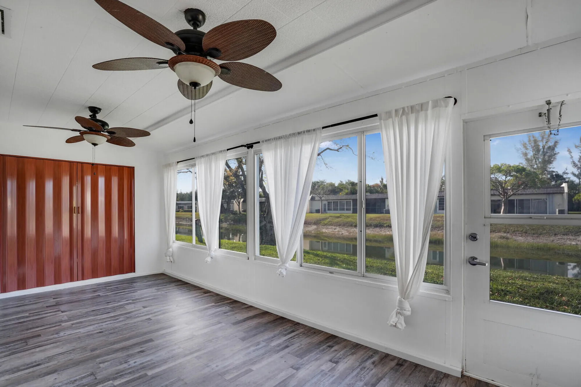 Property Slideshow image 28 of 45 | 122 lake rebecca dr, West Palm Beach, FL, 33411