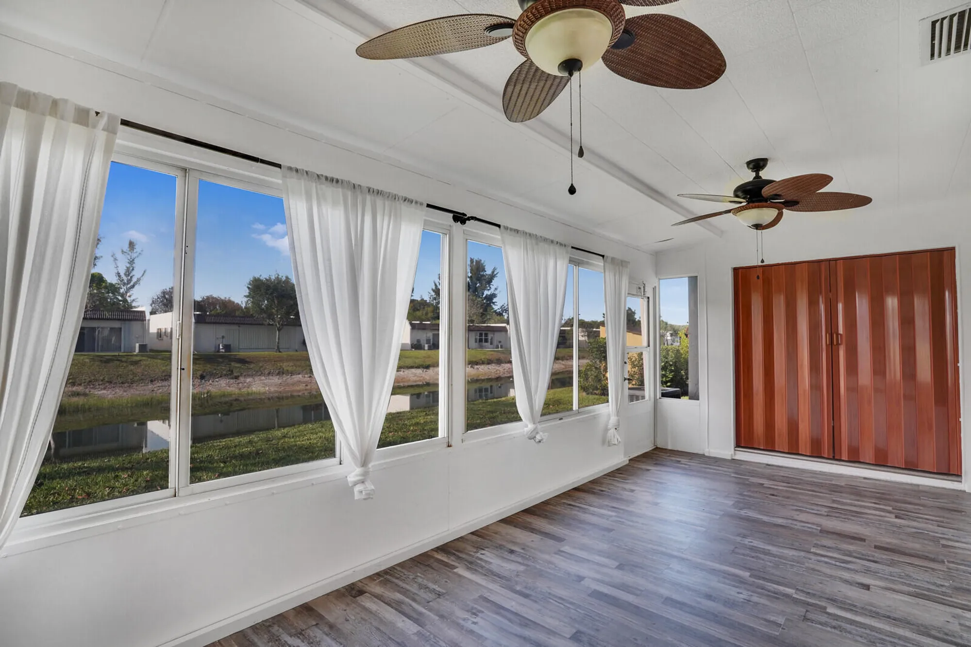 Property Slideshow image 26 of 45 | 122 lake rebecca dr, West Palm Beach, FL, 33411