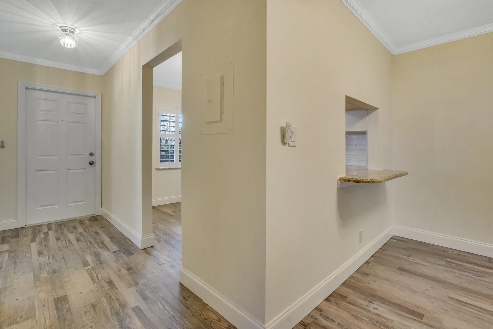 Property Slideshow image 16 of 45 | 122 lake rebecca dr, West Palm Beach, FL, 33411