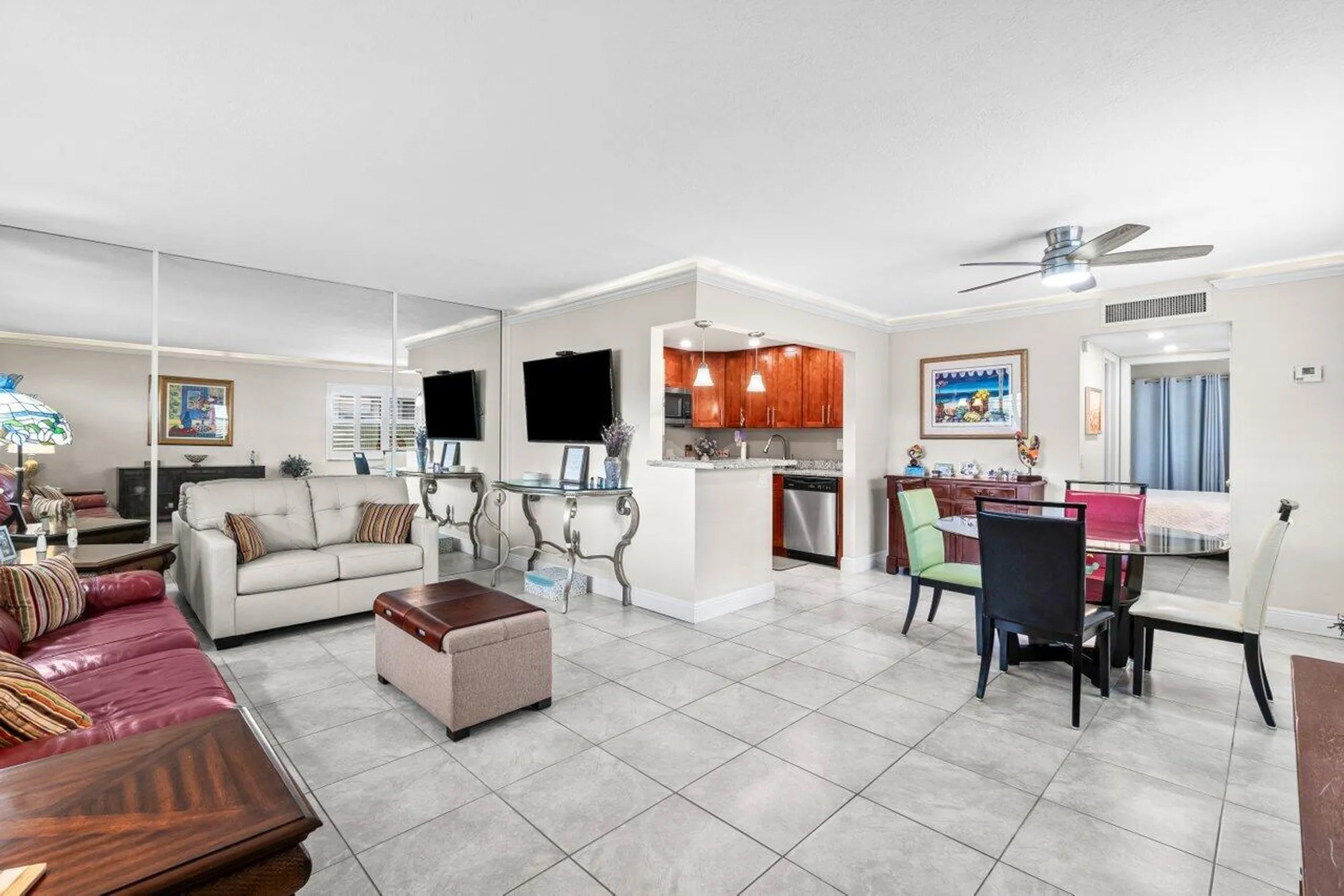 Property Slideshow image 7 of 33 | 201 normandy e unit e, Delray Beach, FL, 33484