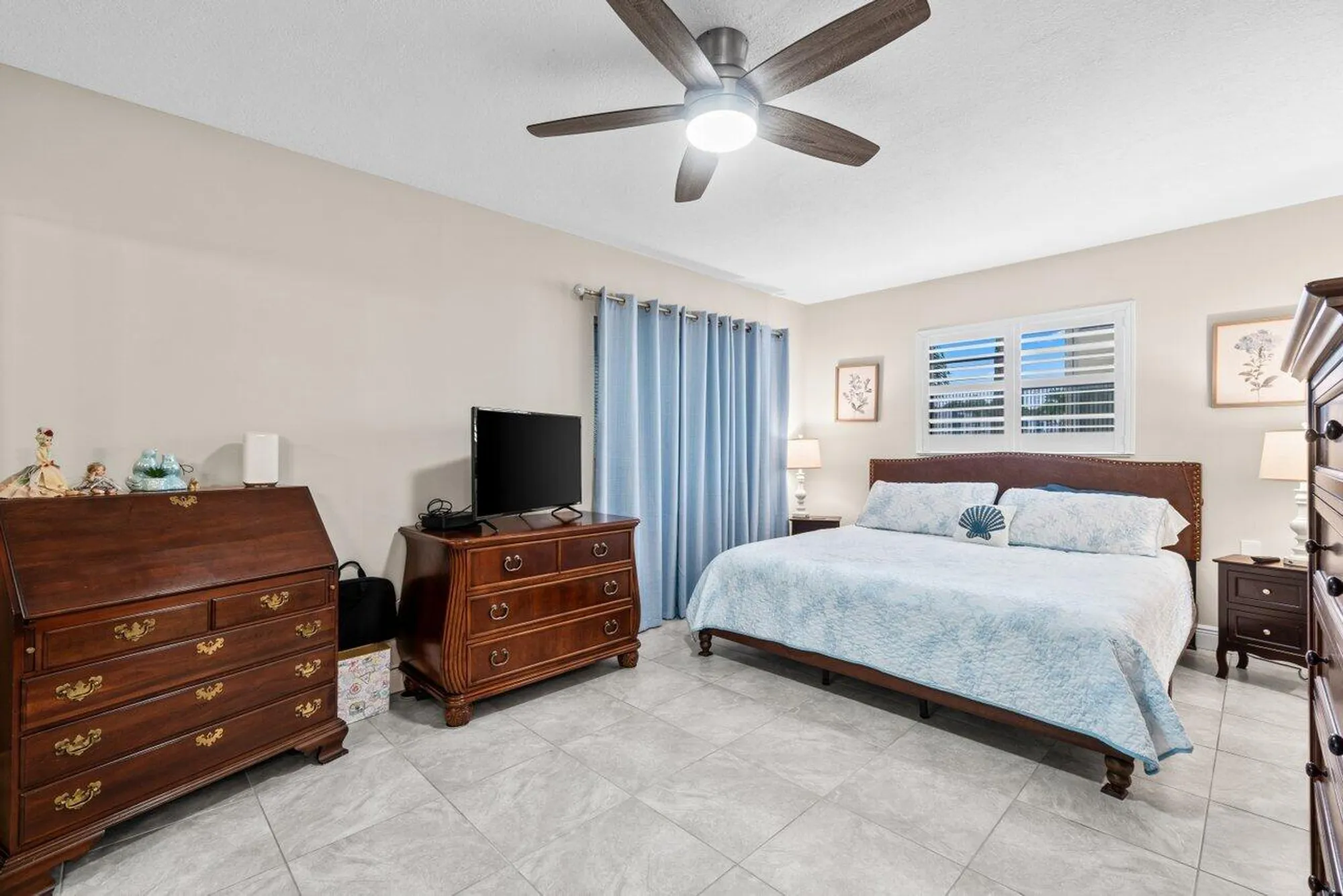 Property Slideshow image 14 of 33 | 201 normandy e unit e, Delray Beach, FL, 33484