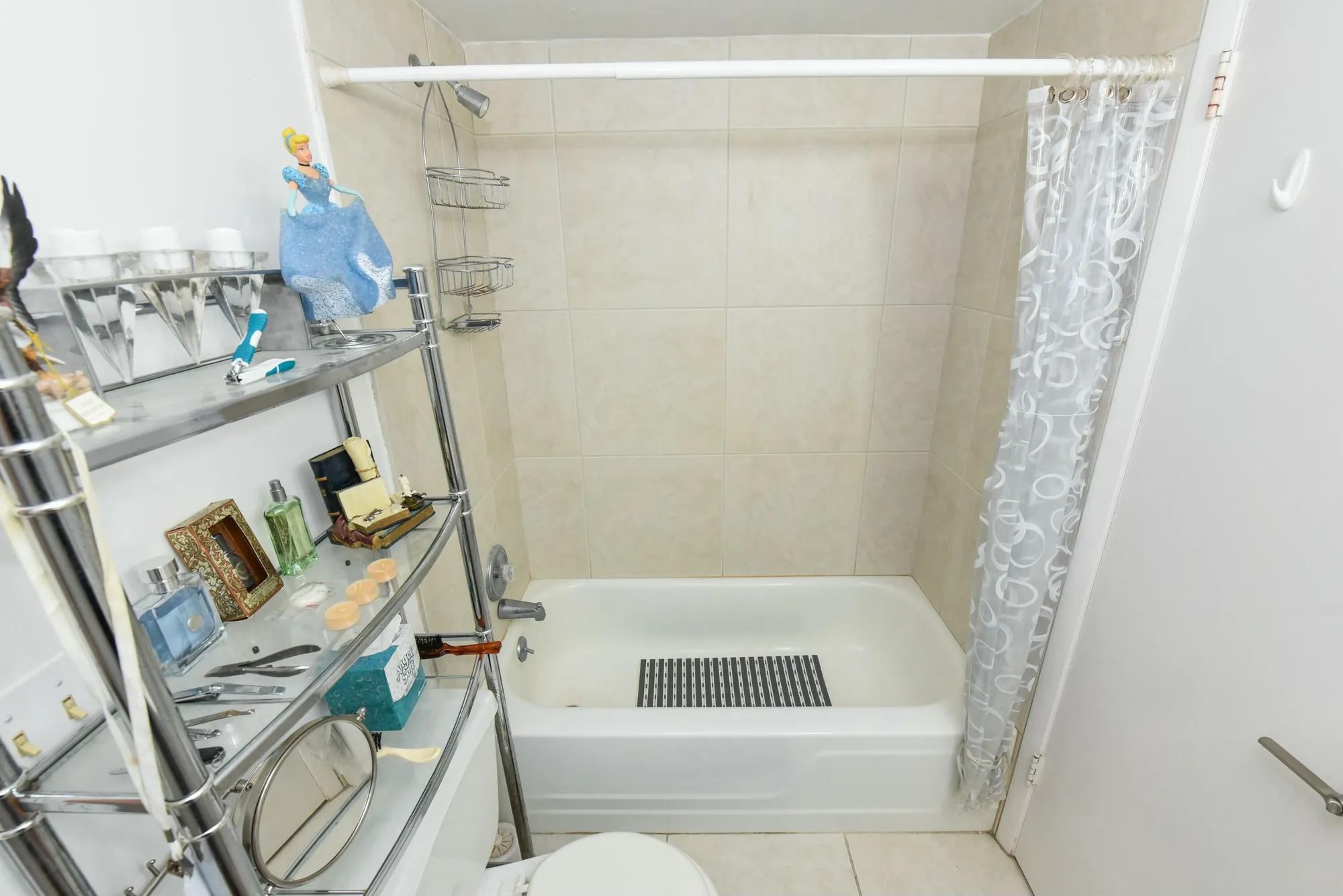 Property Slideshow image 22 of 53 | 1999 sw palm city rd b, Stuart, FL, 34994