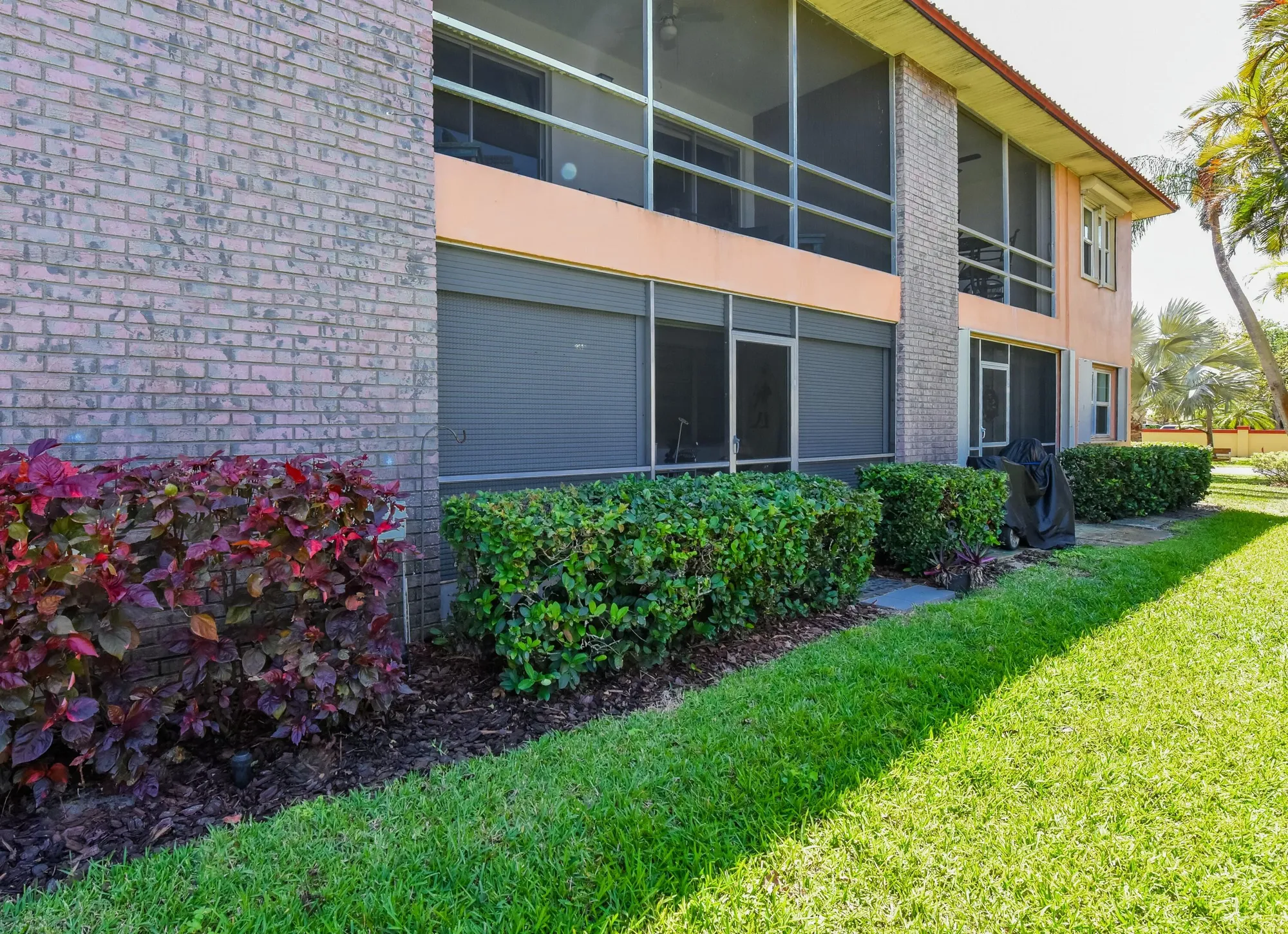 Property Slideshow image 37 of 53 | 1999 sw palm city rd b, Stuart, FL, 34994