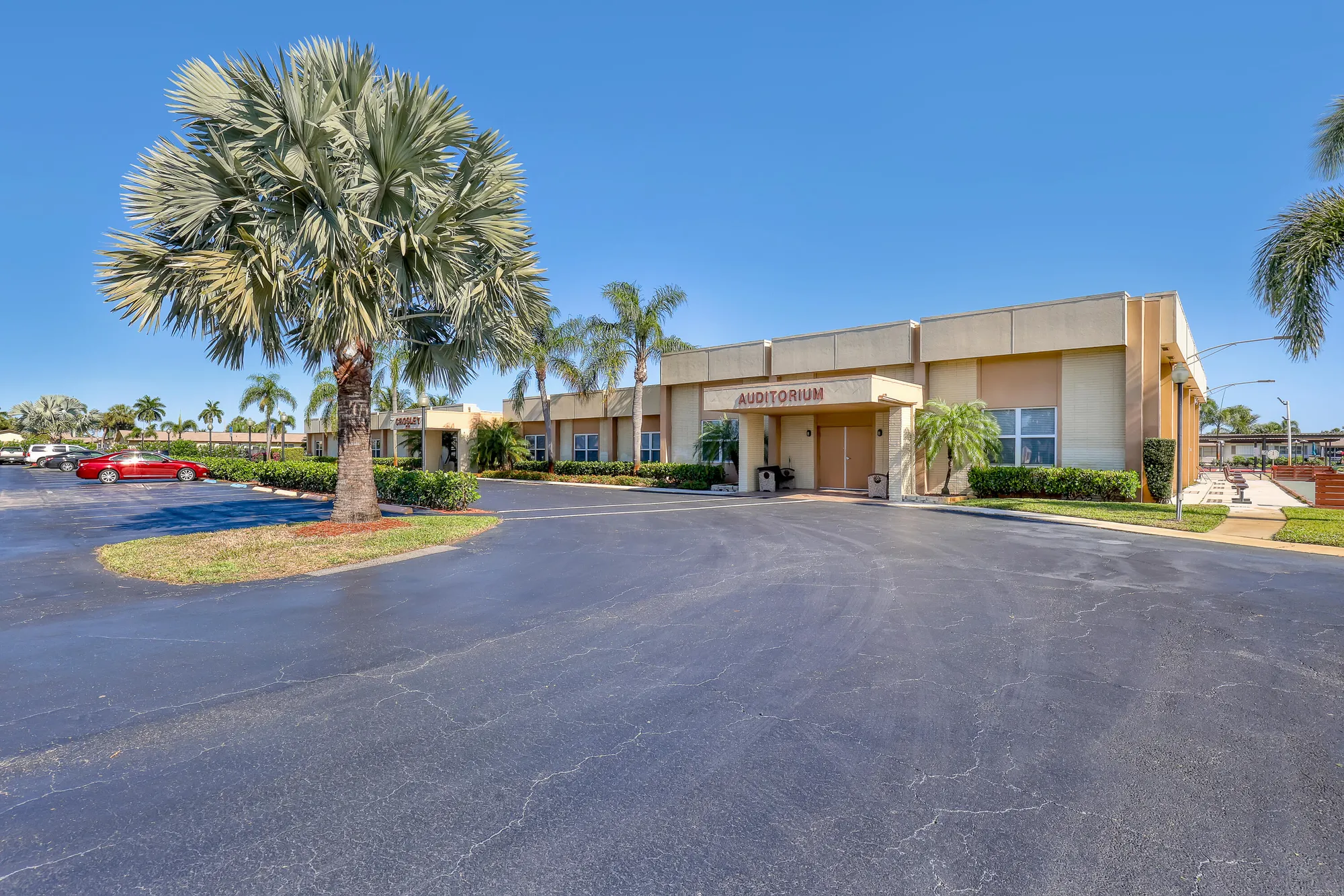 Property Slideshow image 29 of 48 | 2894 crosley dr g, West Palm Beach, FL, 33415