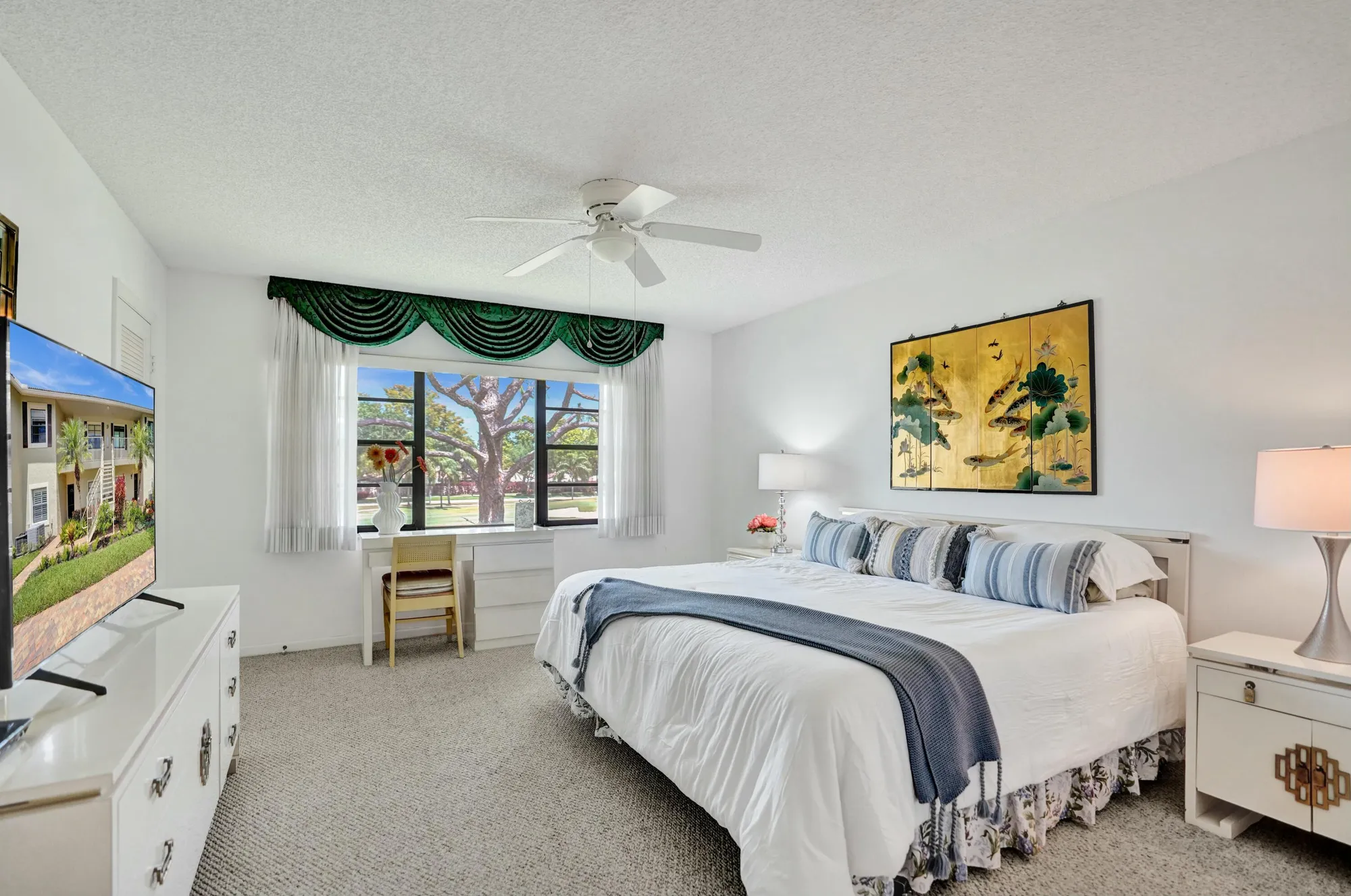 Property Slideshow image 16 of 64 | 19 stratford dr f, Boynton Beach, FL, 33436