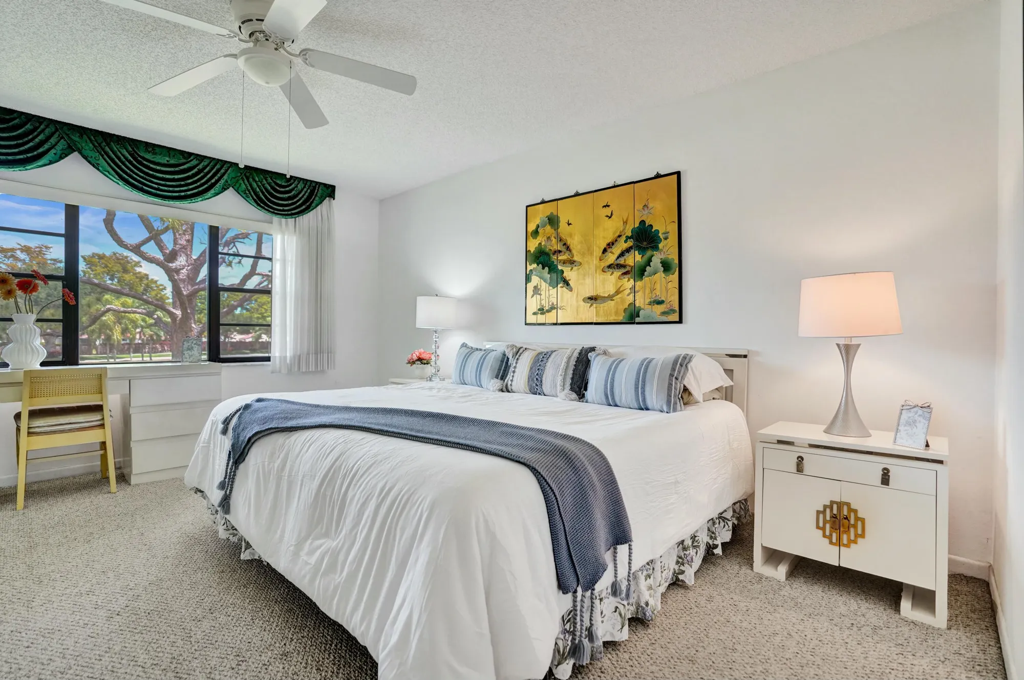 Property Slideshow image 17 of 64 | 19 stratford dr f, Boynton Beach, FL, 33436