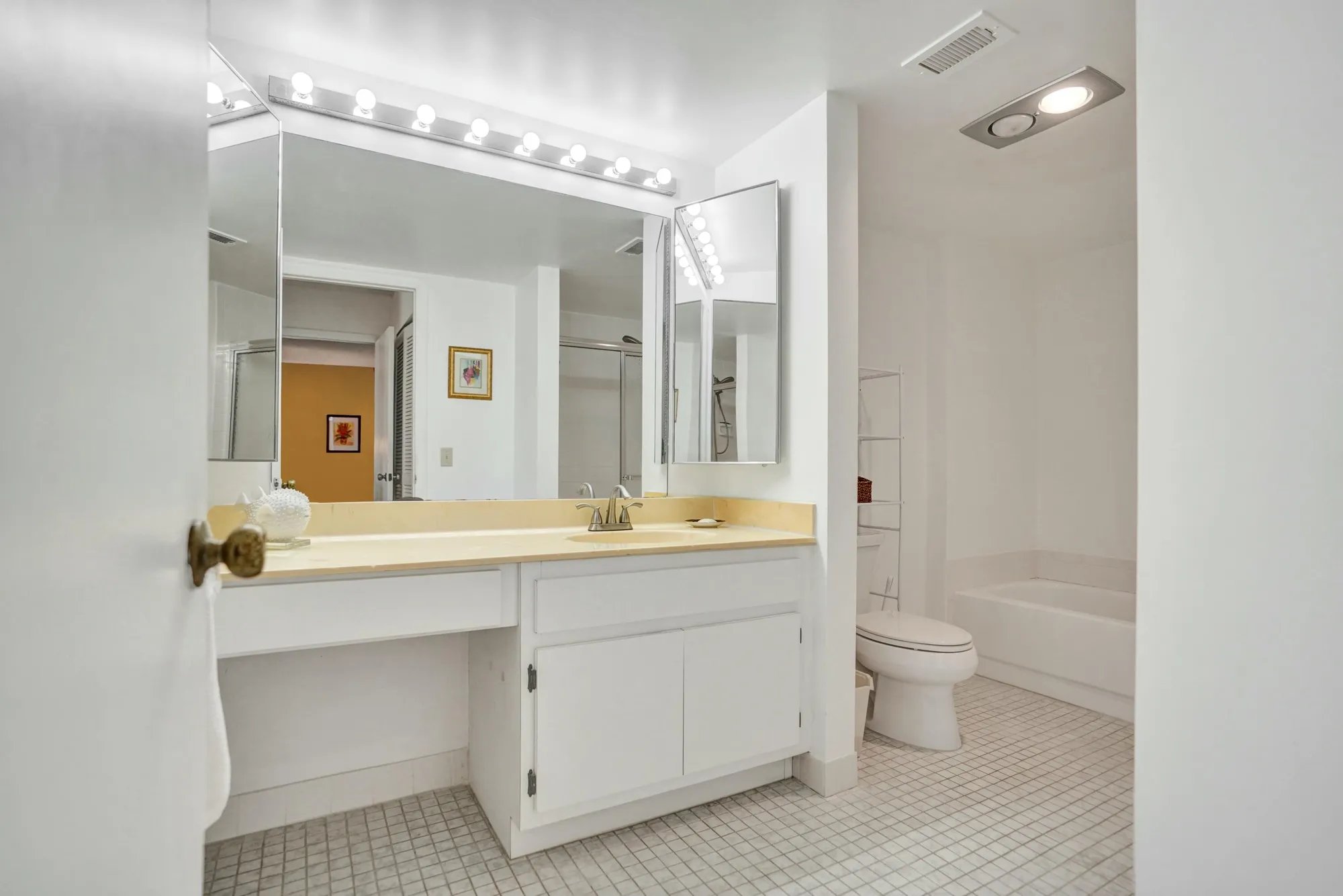 Property Slideshow image 21 of 64 | 19 stratford dr f, Boynton Beach, FL, 33436