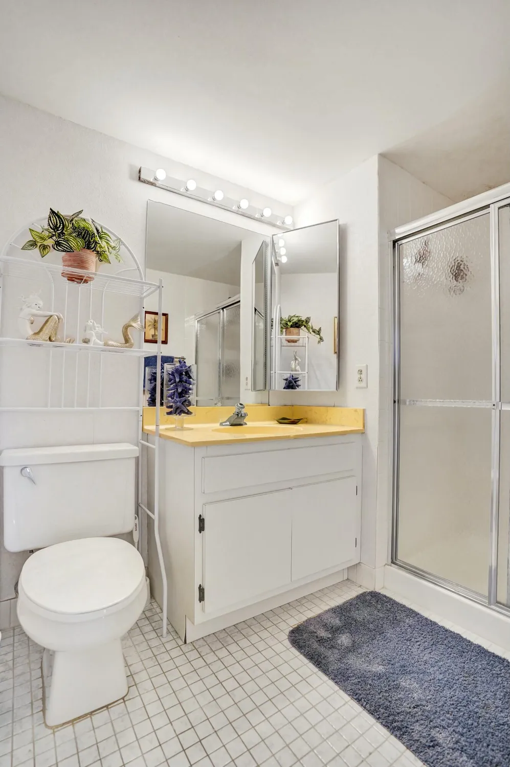 Property Slideshow image 28 of 64 | 19 stratford dr f, Boynton Beach, FL, 33436