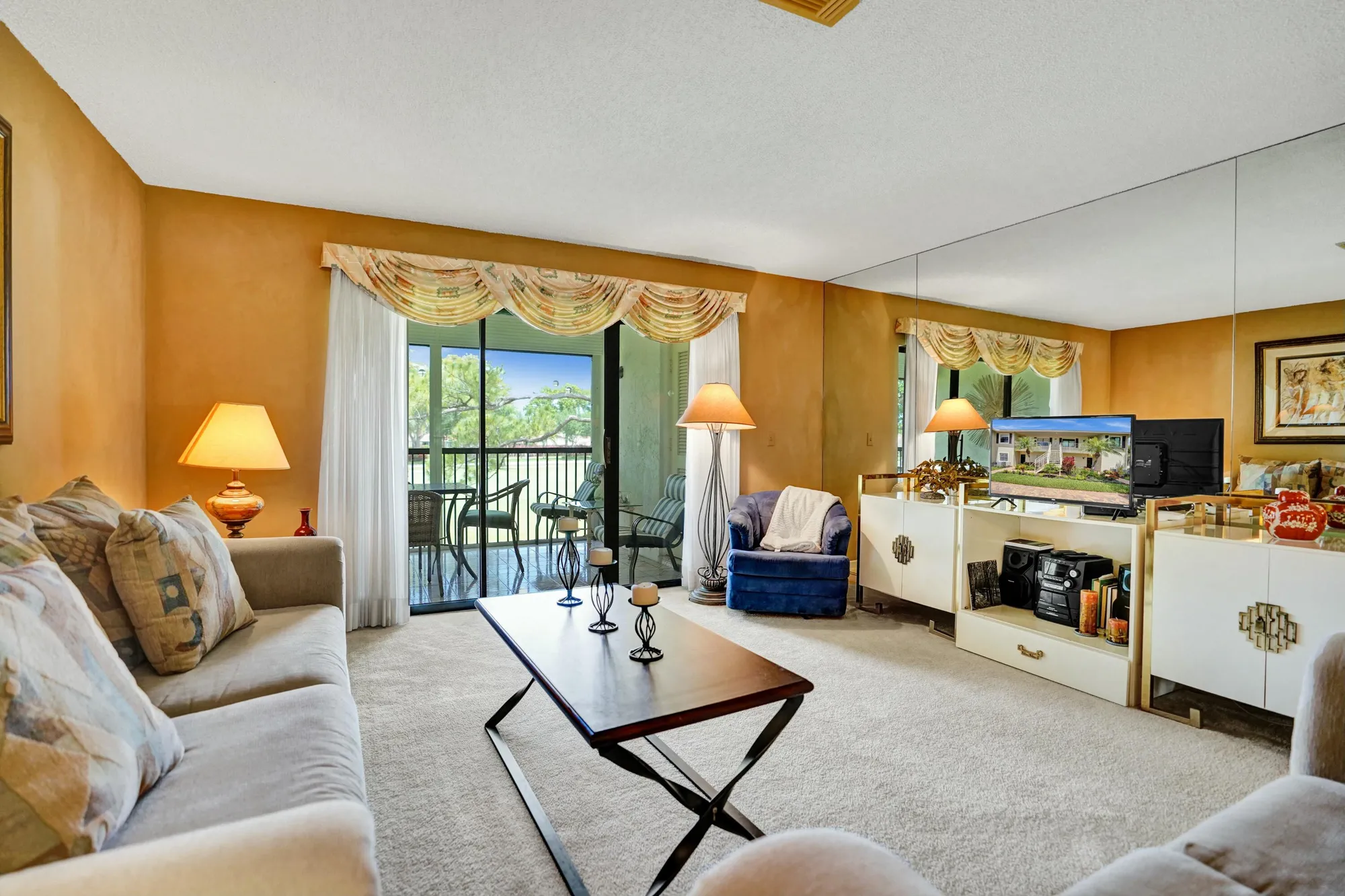 Property Slideshow image 15 of 64 | 19 stratford dr f, Boynton Beach, FL, 33436