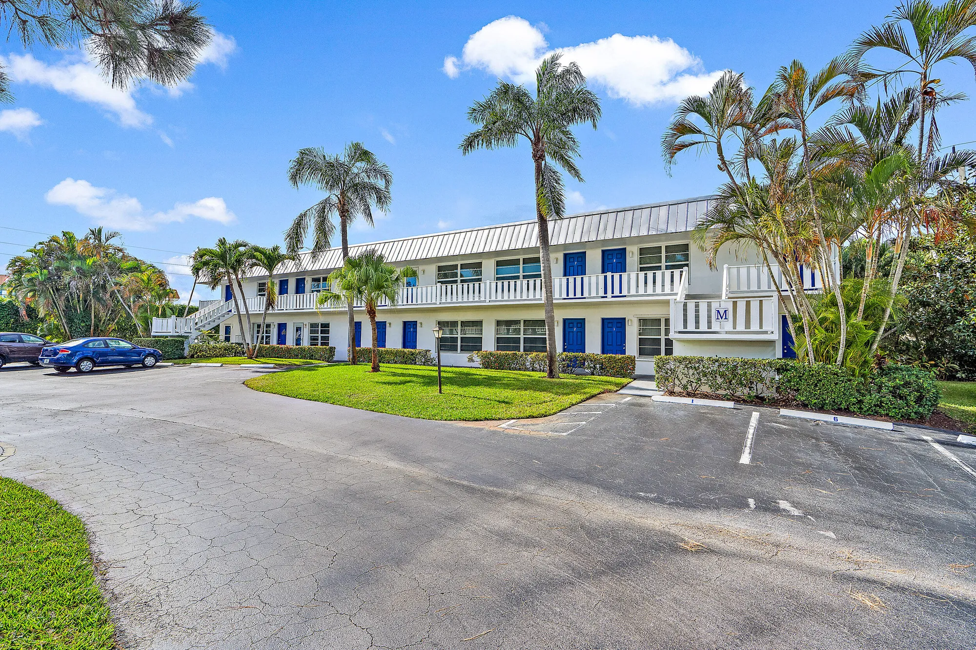 Property Slideshow image 17 of 19 | 2929 se ocean blvd m10, Stuart, FL, 34996