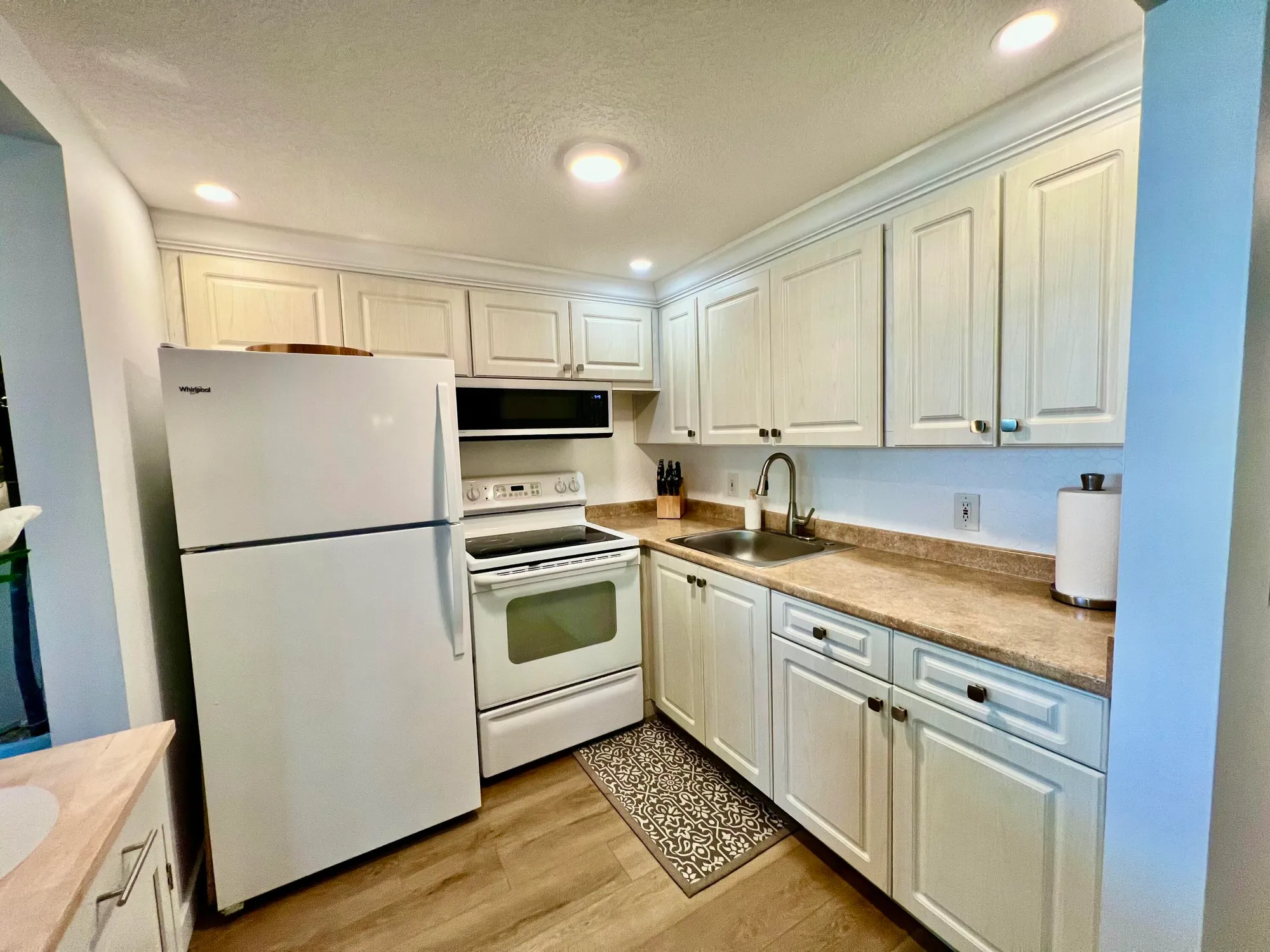 Property Slideshow image 15 of 44 | 214 tilford k, Deerfield Beach, FL, 33442