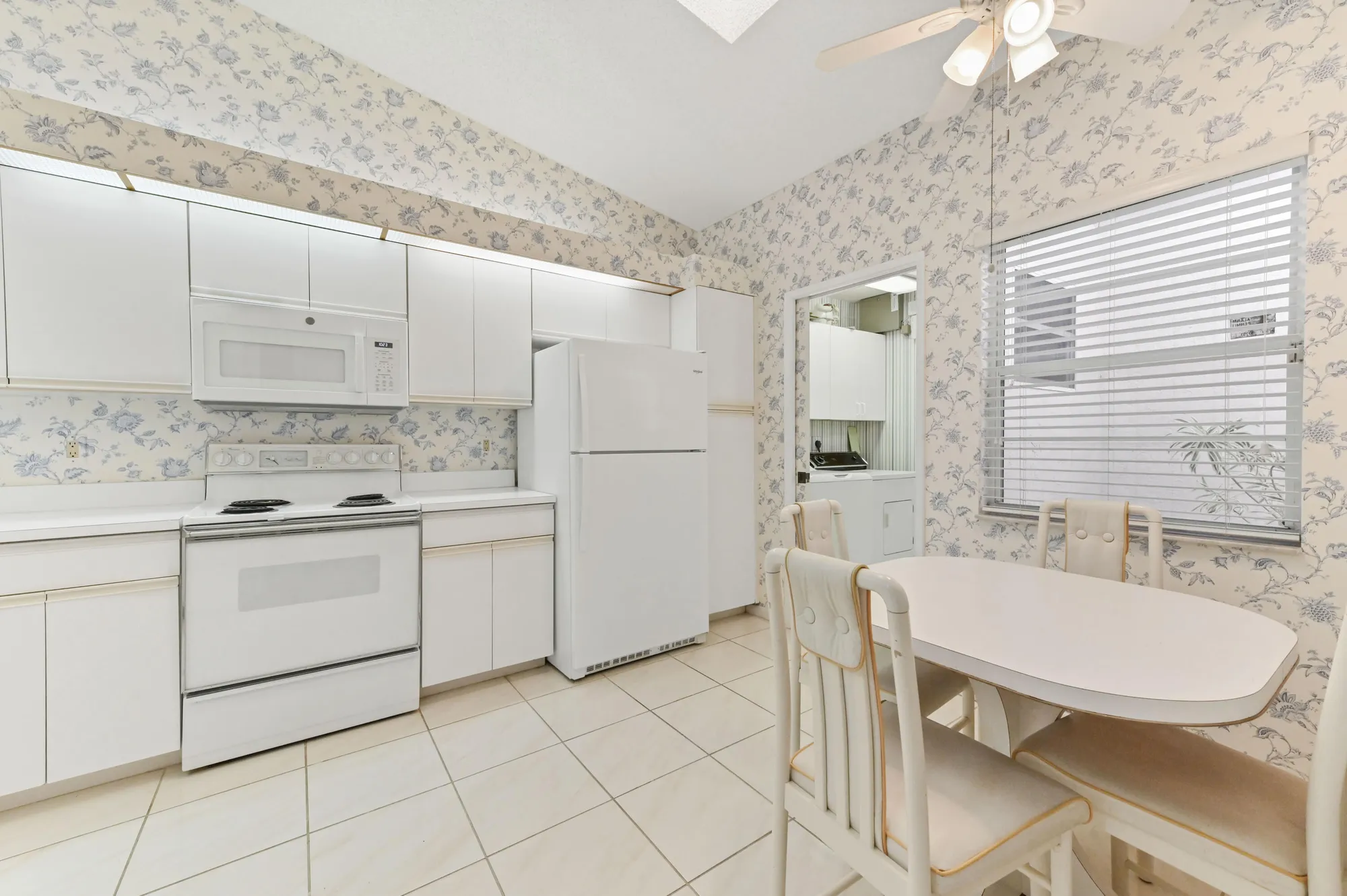 Property Slideshow image 7 of 75 | 6040 waldwick cir, Delray Beach, FL, 33484