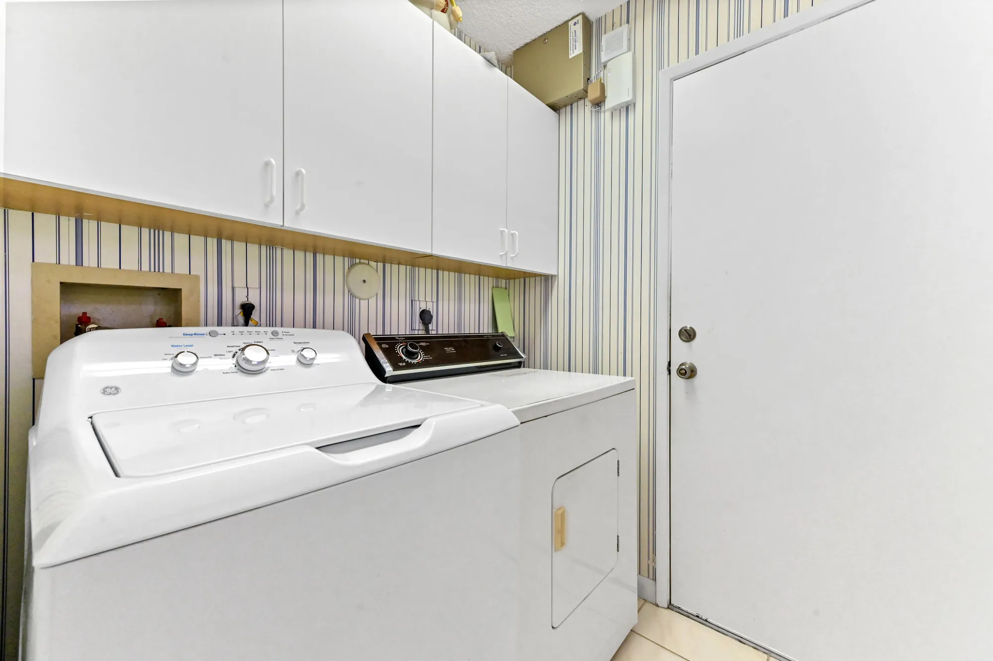 Property Slideshow image 10 of 75 | 6040 waldwick cir, Delray Beach, FL, 33484