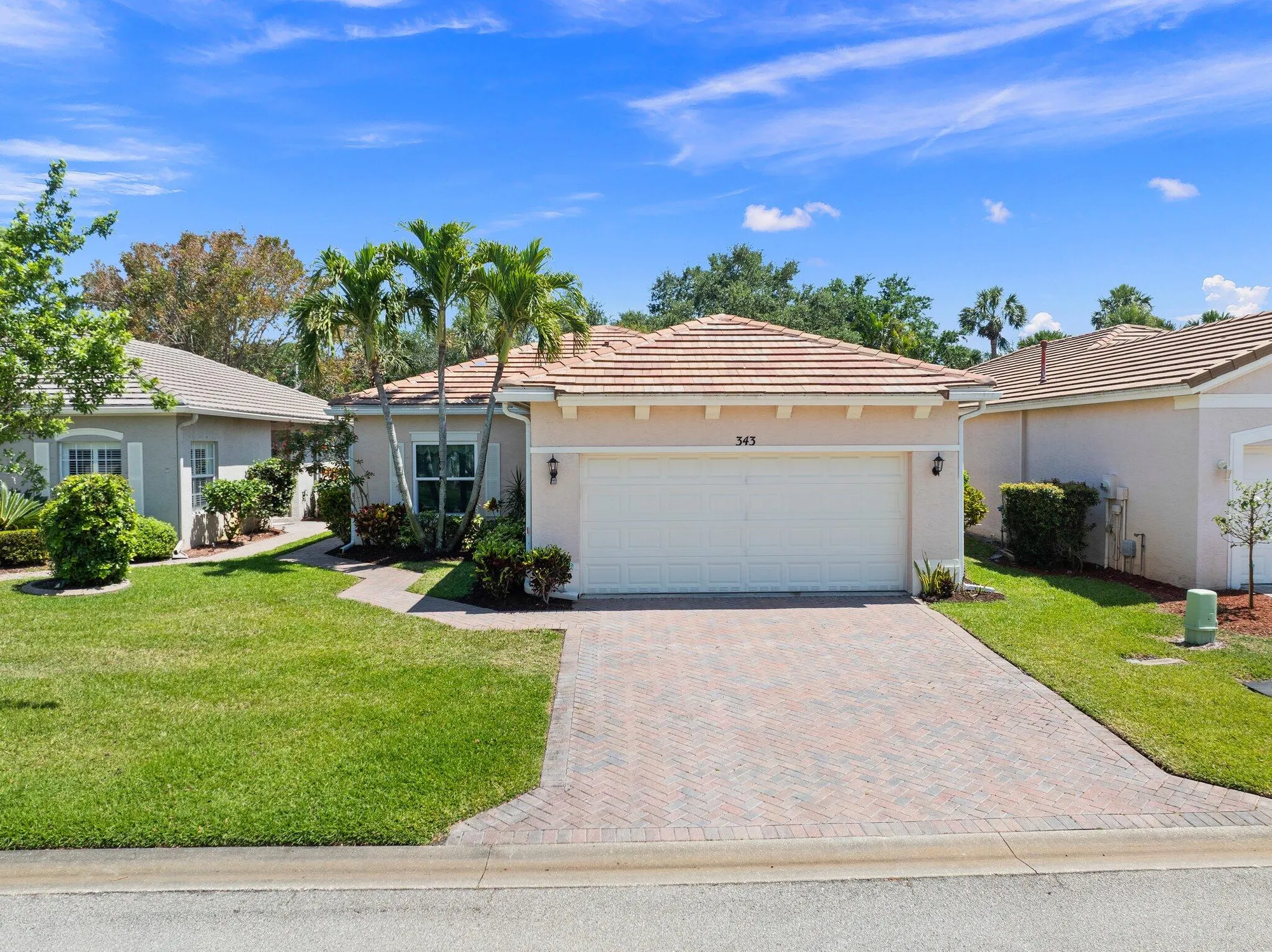 Property Slideshow image 3 of 43 | 343 sw coconut key way, Port Saint Lucie, FL, 34986