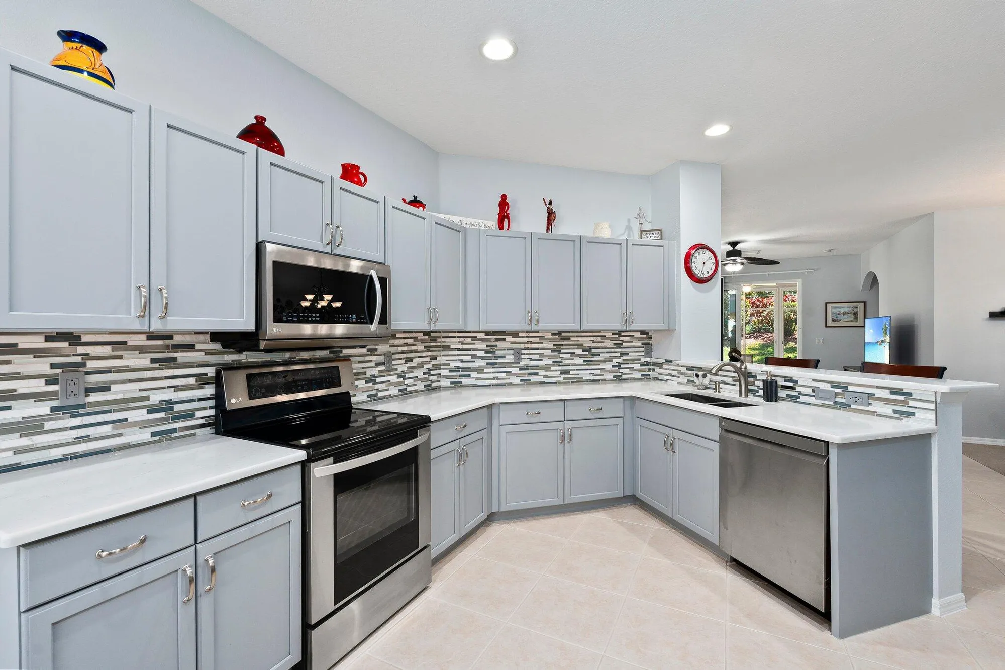 Property Slideshow image 17 of 43 | 343 sw coconut key way, Port Saint Lucie, FL, 34986