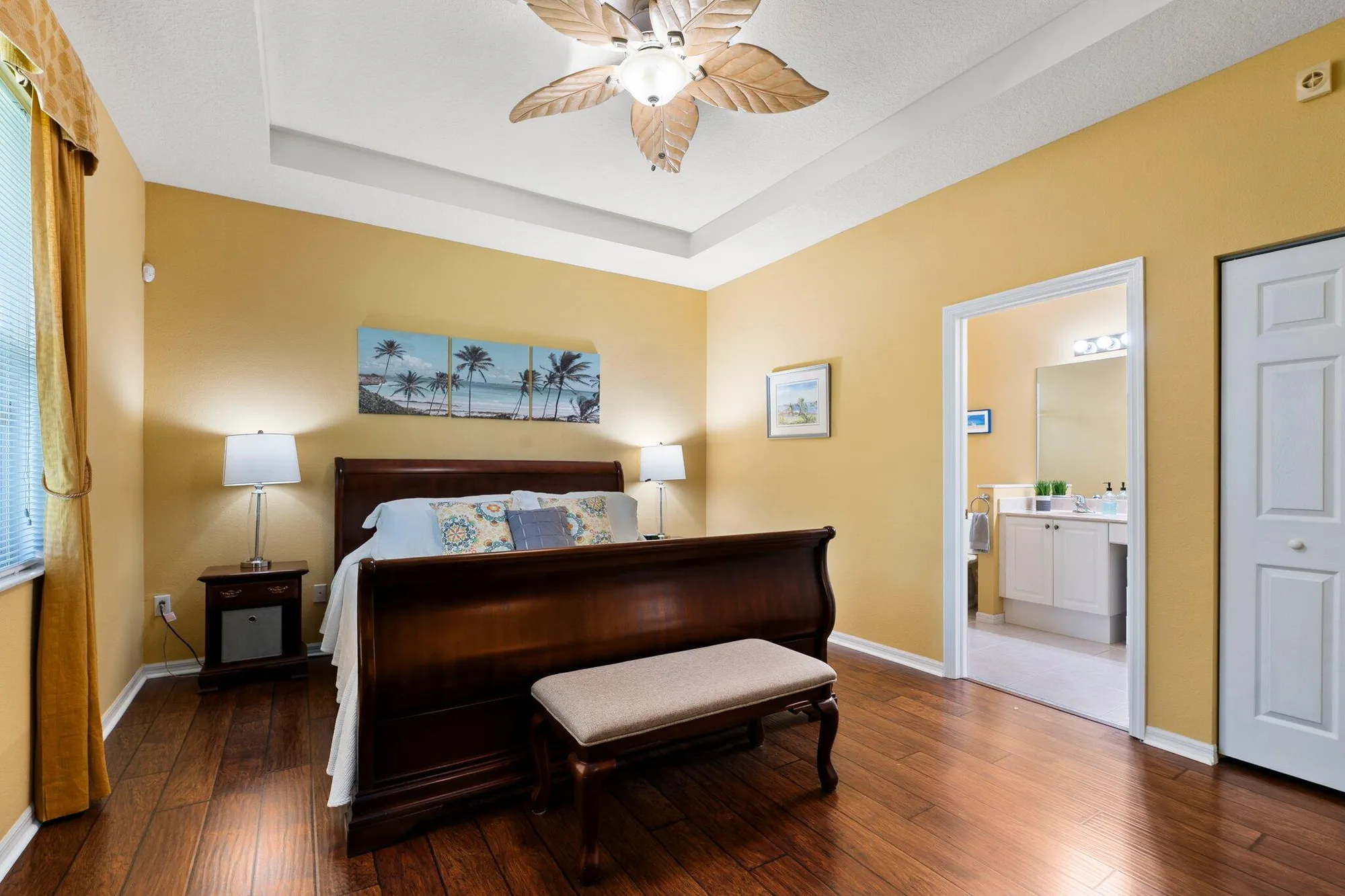 Property Slideshow image 25 of 43 | 343 sw coconut key way, Port Saint Lucie, FL, 34986