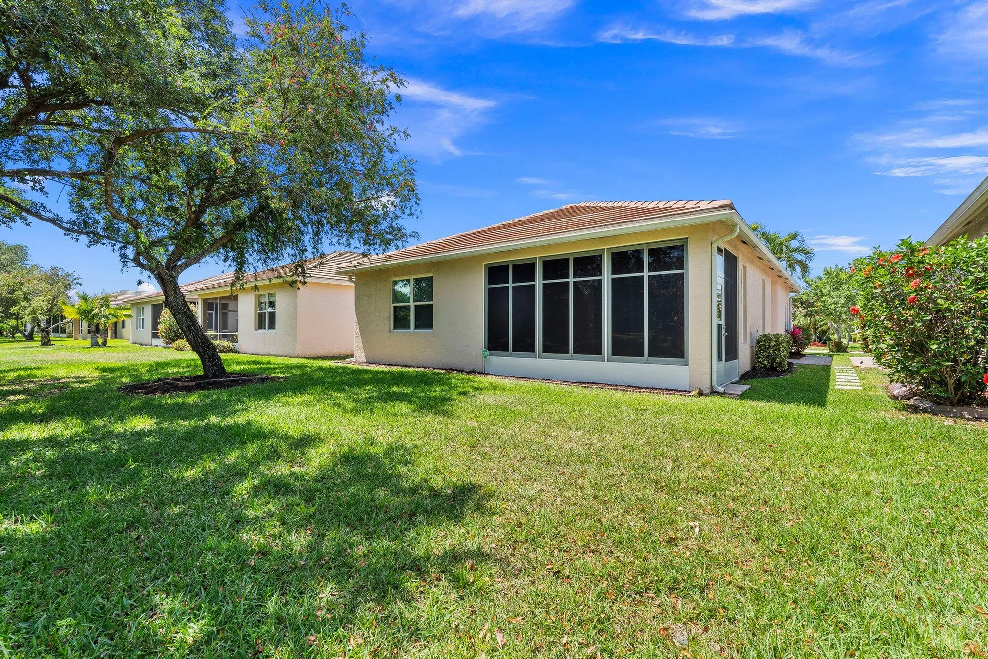 Property Slideshow image 33 of 43 | 343 sw coconut key way, Port Saint Lucie, FL, 34986
