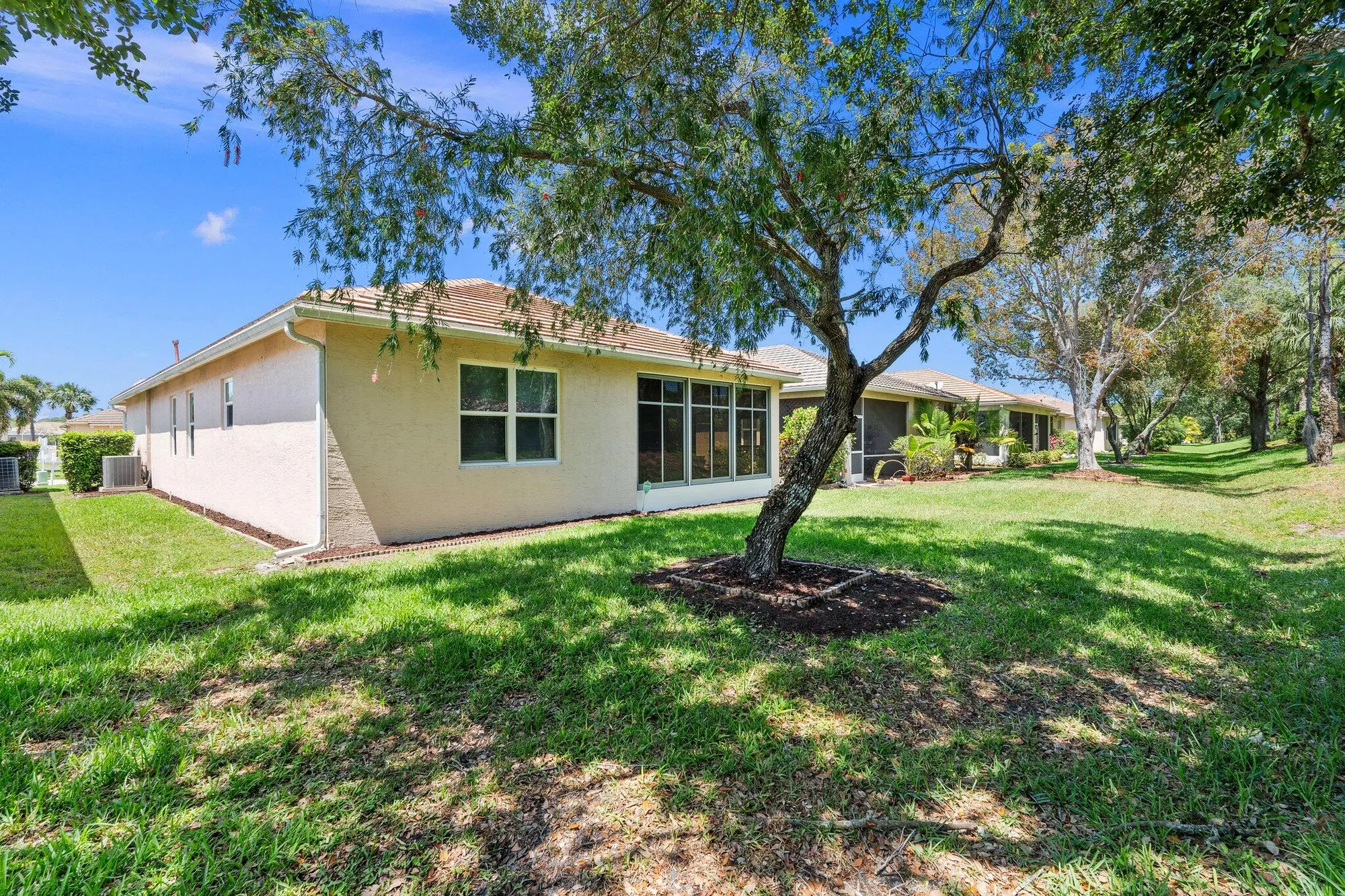 Property Slideshow image 35 of 43 | 343 sw coconut key way, Port Saint Lucie, FL, 34986