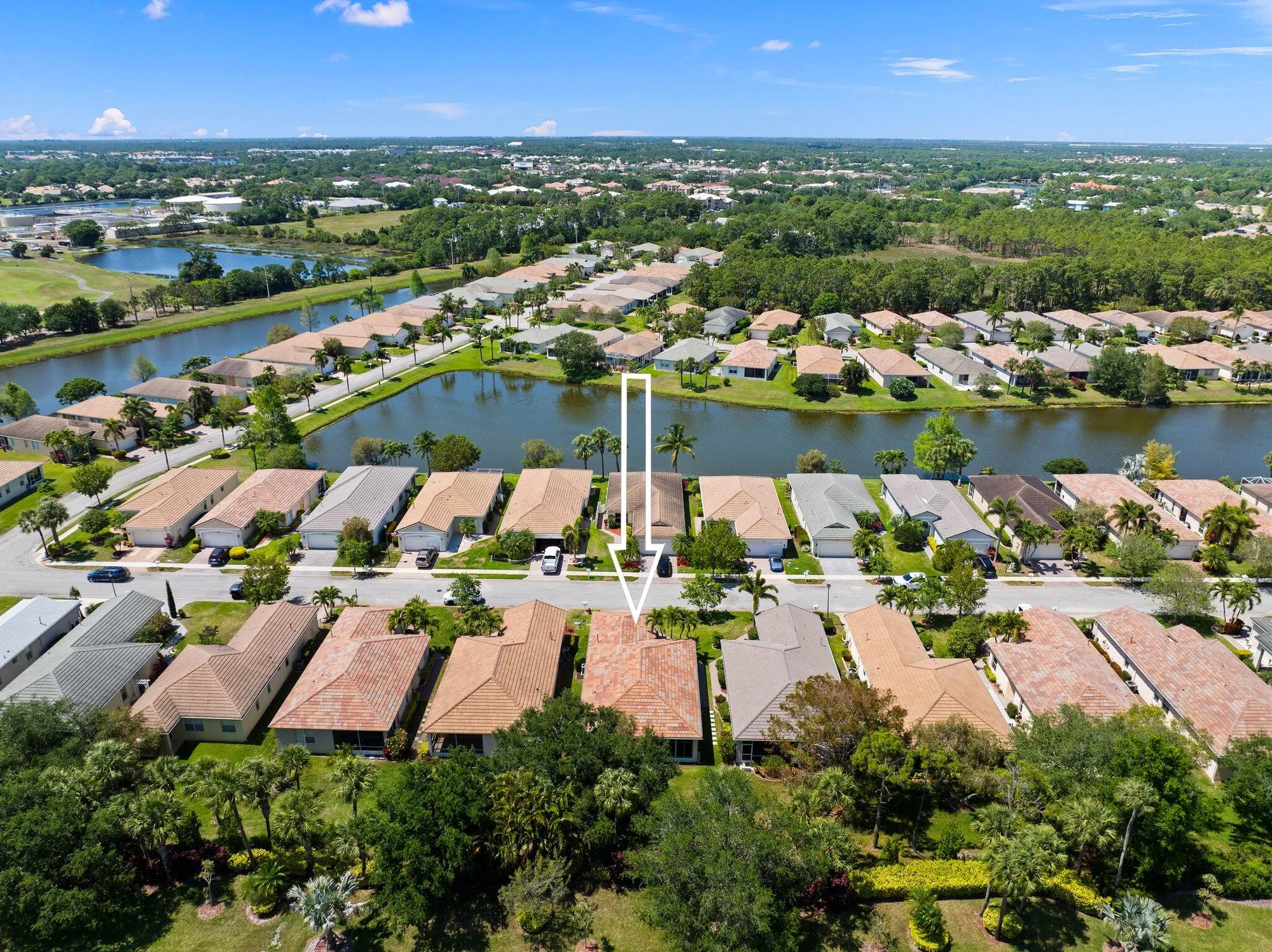 Property Slideshow image 37 of 43 | 343 sw coconut key way, Port Saint Lucie, FL, 34986