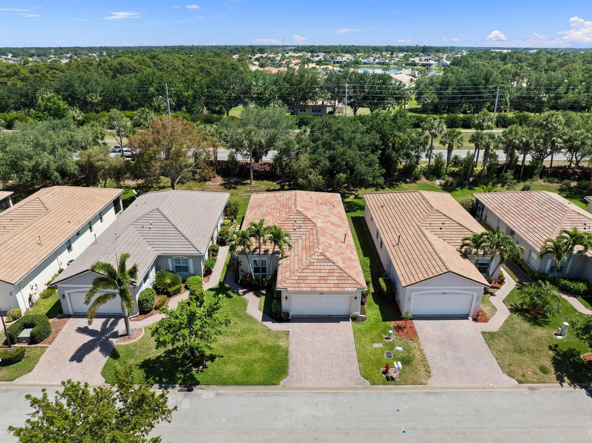 Property Slideshow image 5 of 43 | 343 sw coconut key way, Port Saint Lucie, FL, 34986
