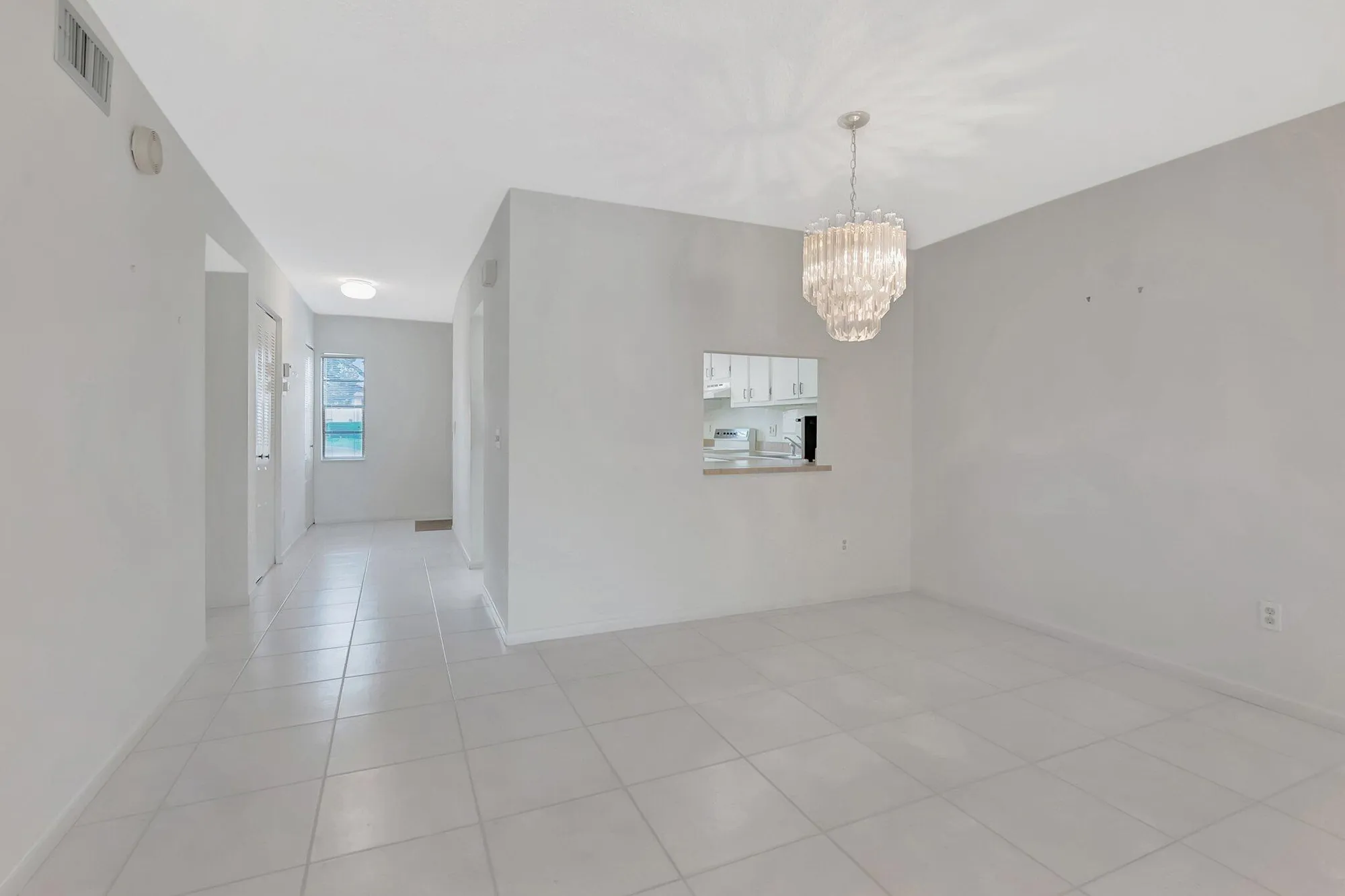 Property Slideshow image 6 of 34 | 7956 eastlake dr unit e 16-e, Boca Raton, FL, 33433