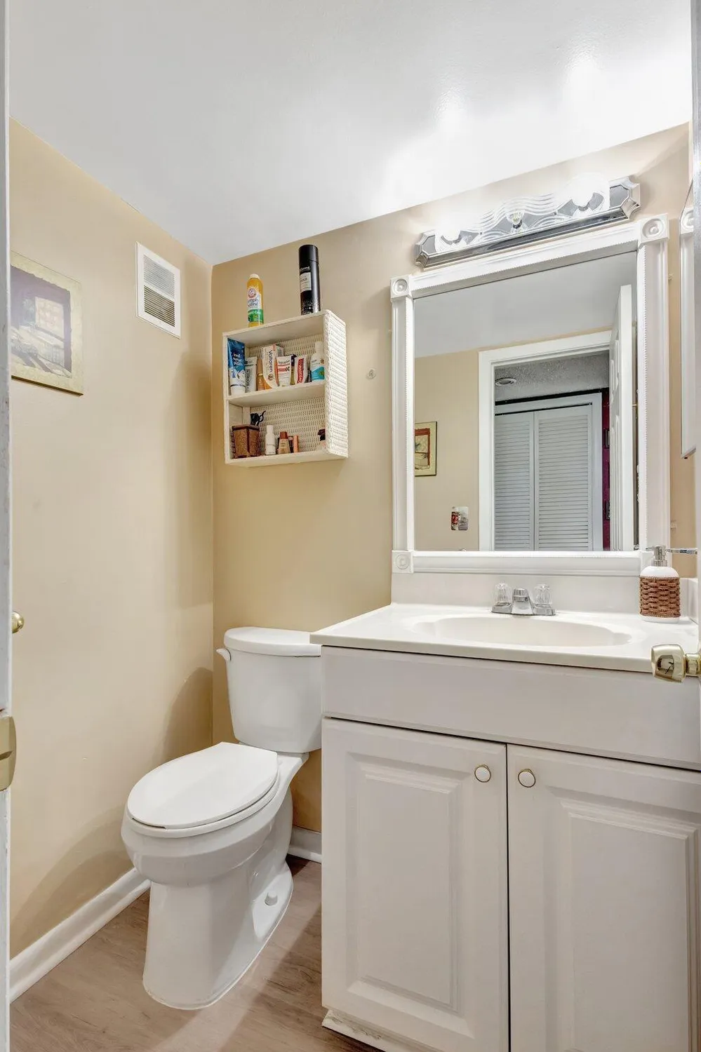 Property Slideshow image 21 of 50 | 2600 s kanner hwy a3, Stuart, FL, 34994