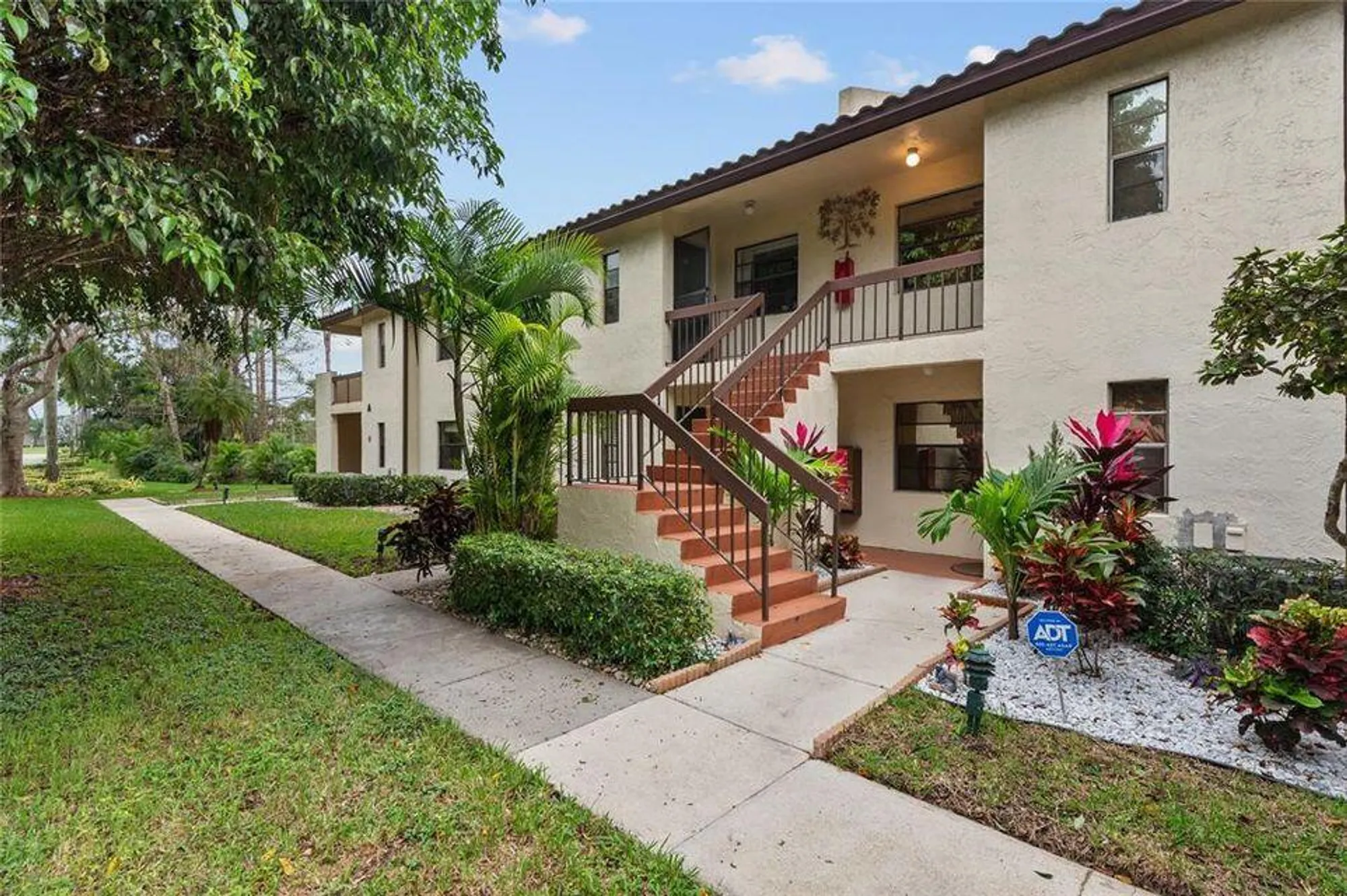 Property Slideshow image 2 of 38 | 21662 arriba real apt 44f, Boca Raton, FL, 33433