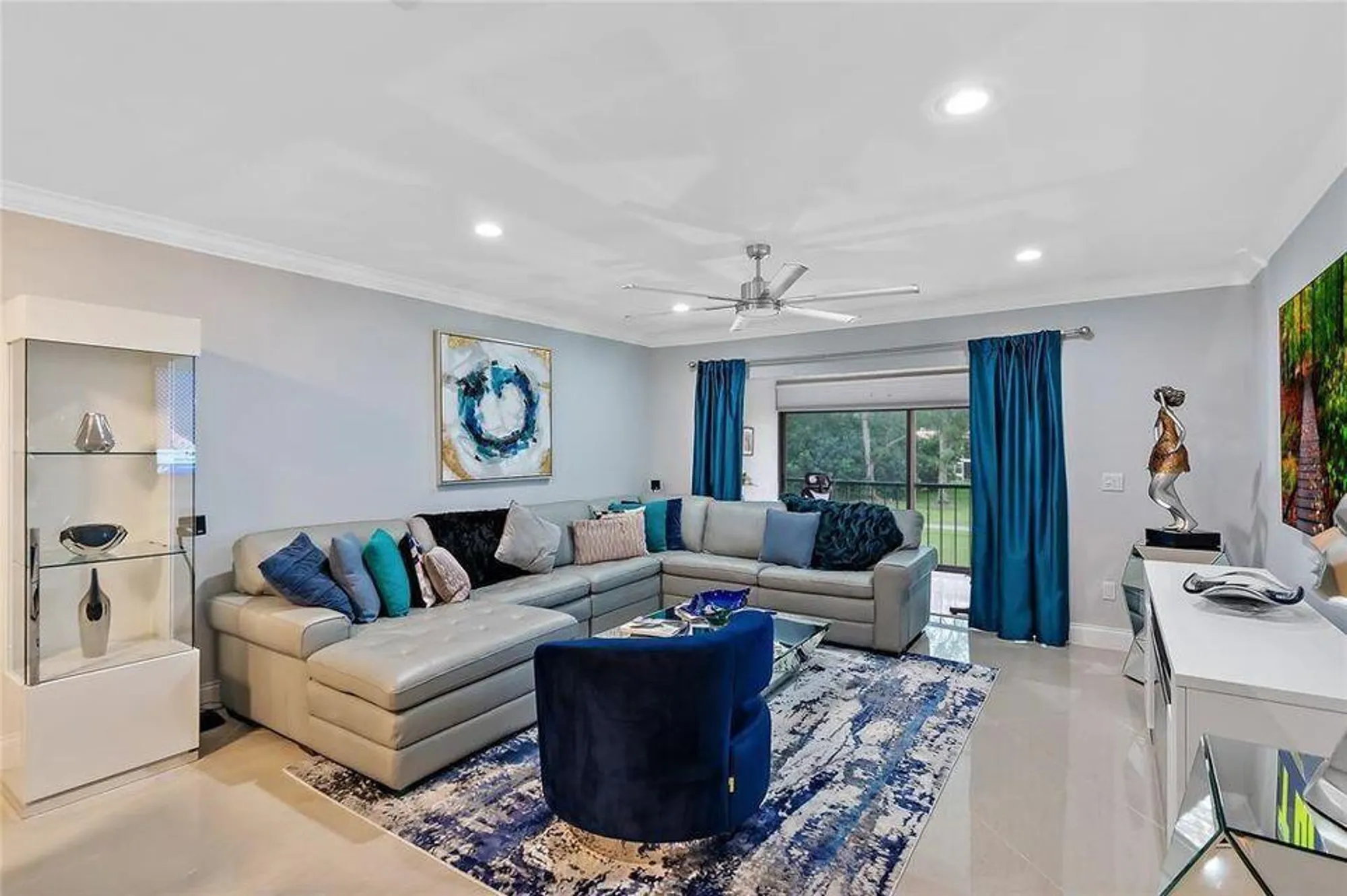 Property Slideshow image 13 of 38 | 21662 arriba real apt 44f, Boca Raton, FL, 33433