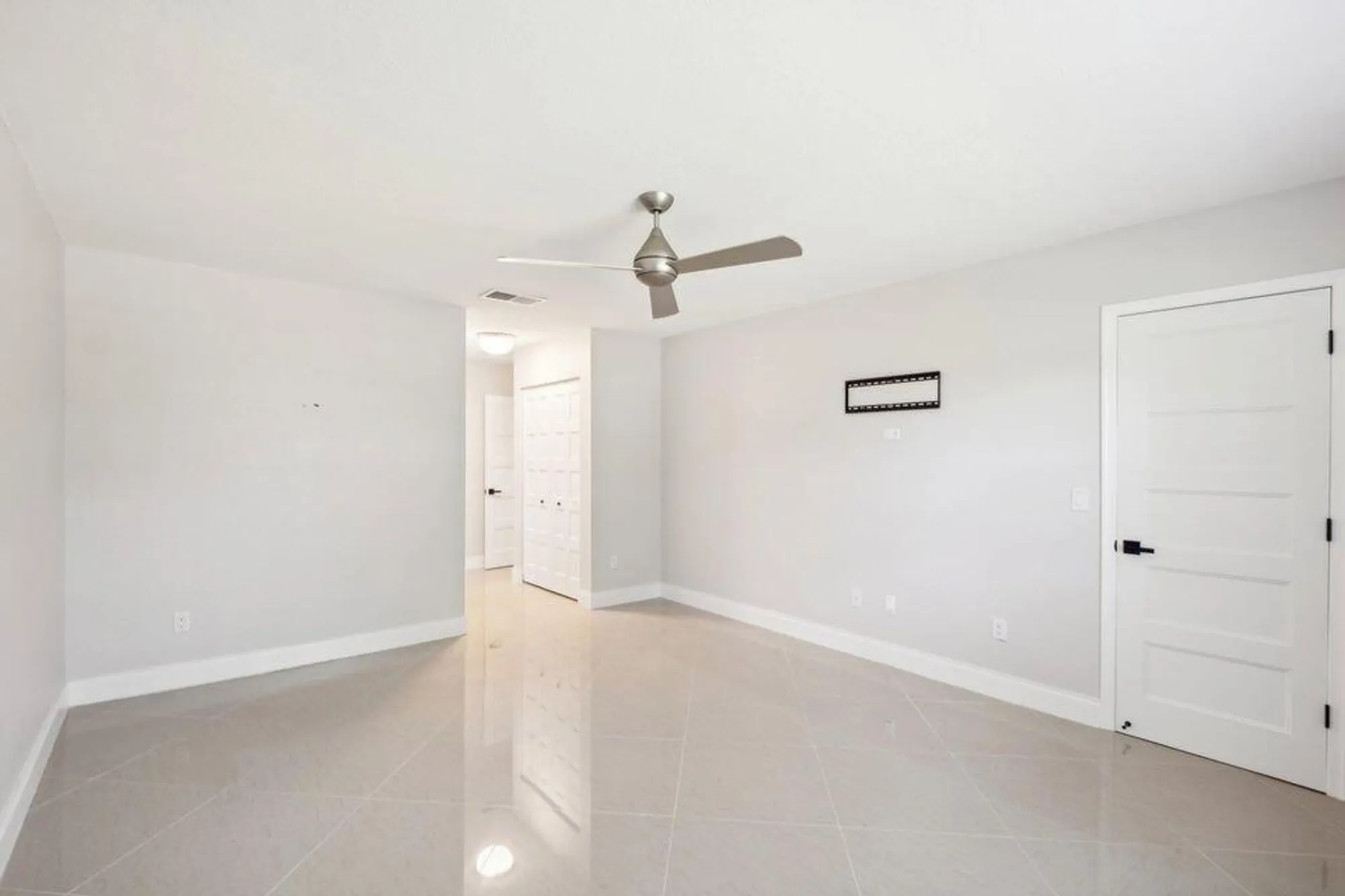 Property Slideshow image 21 of 38 | 21662 arriba real apt 44f, Boca Raton, FL, 33433