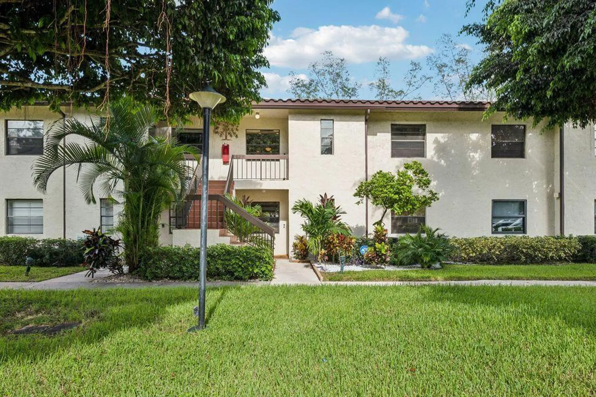 Property Slideshow image 31 of 38 | 21662 arriba real apt 44f, Boca Raton, FL, 33433