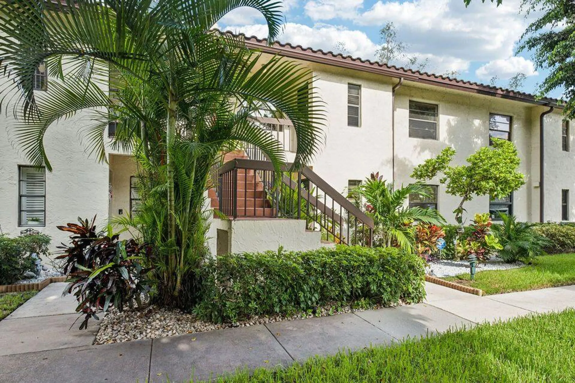 Property Slideshow image 32 of 38 | 21662 arriba real apt 44f, Boca Raton, FL, 33433