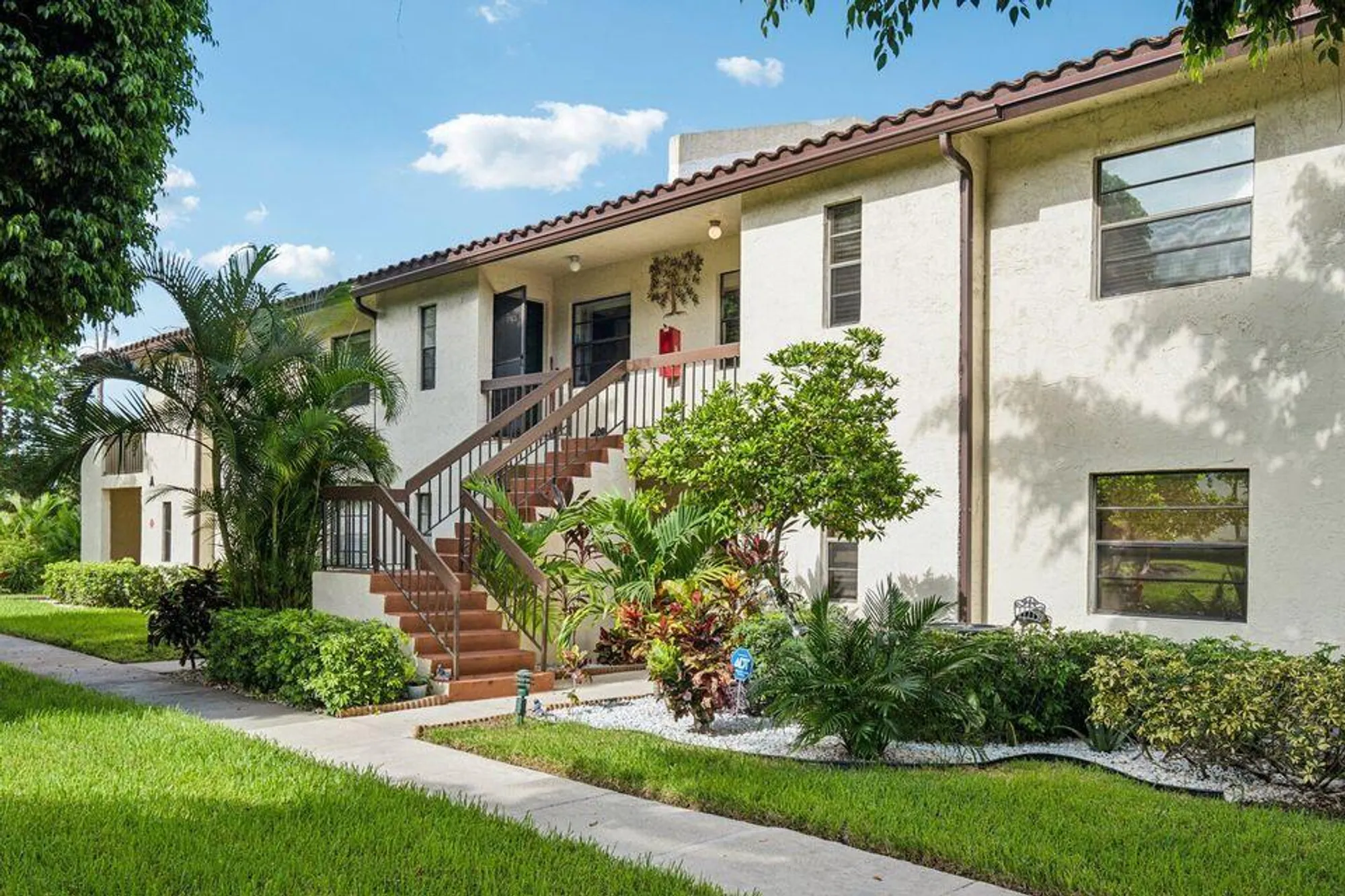 Property Slideshow image 33 of 38 | 21662 arriba real apt 44f, Boca Raton, FL, 33433